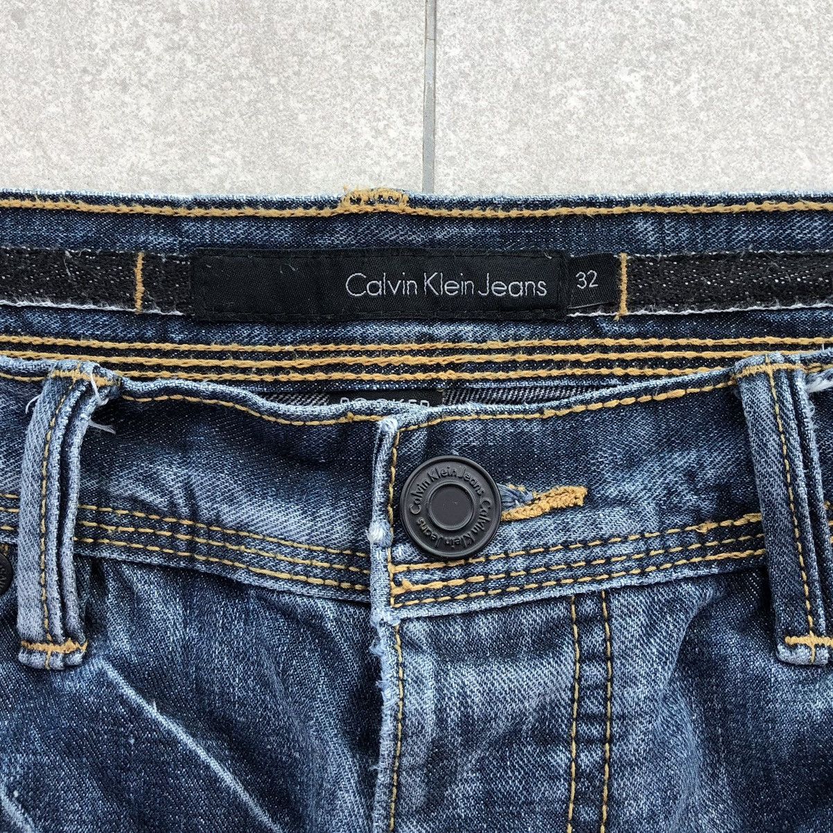 Calvin Klein Calvin Klein Jeans Men’s Denim Jeans Size US 32 / EU 48 - 16 Thumbnail