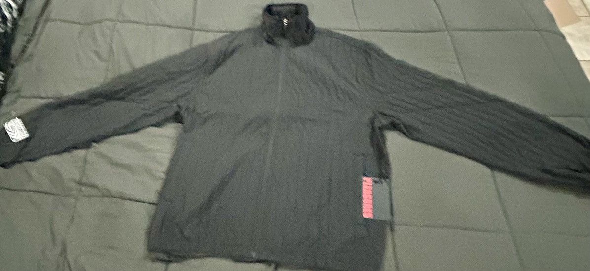 Pleasures PLEASURES Rescue Pleated Track Jacket – Black size large Size US L / EU 52-54 / 3 - 1 Thumbnail