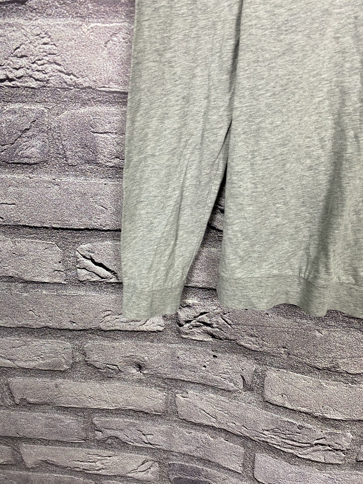 Hugo Boss Vintage rare long sleeve Hugo Boss big logo sweatshirt y2k Size US XL / EU 56 / 4 - 3 Thumbnail