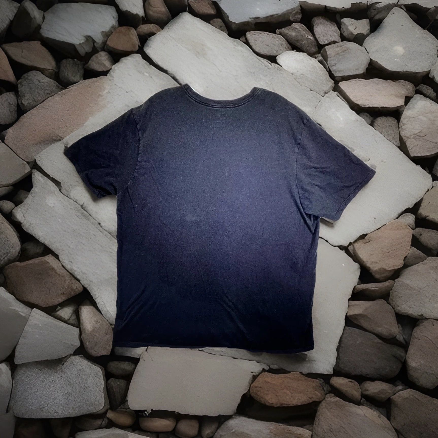 Nike VINTAGE Nike T-Shirt Men 2XL Black White Crew Neck Short Sleeve Cotton Retro 90s Streetwear Size US XXL / EU 58 / 5 - 2 Thumbnail