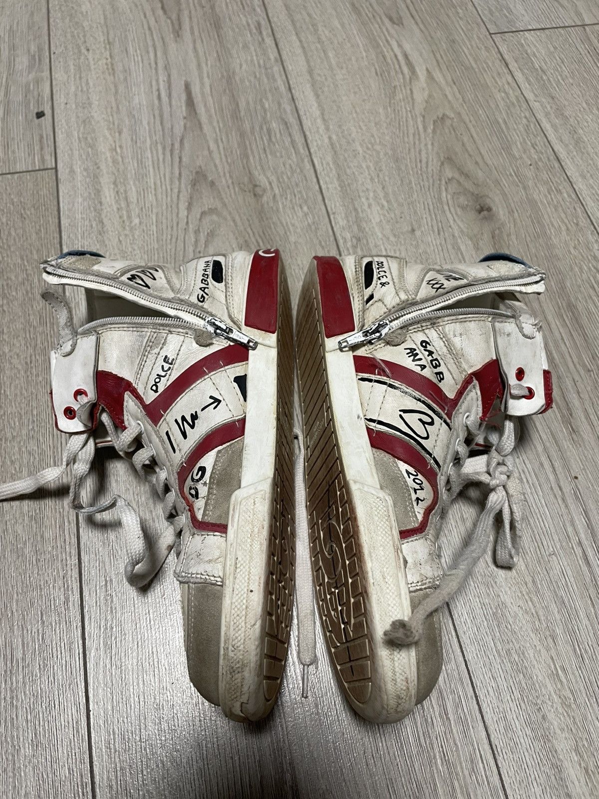 Dolce & Gabbana Dolce & Gabbana Graffiti Print High Top Sneakers Size 36 Size US 5 / EU 37 - 4 Thumbnail