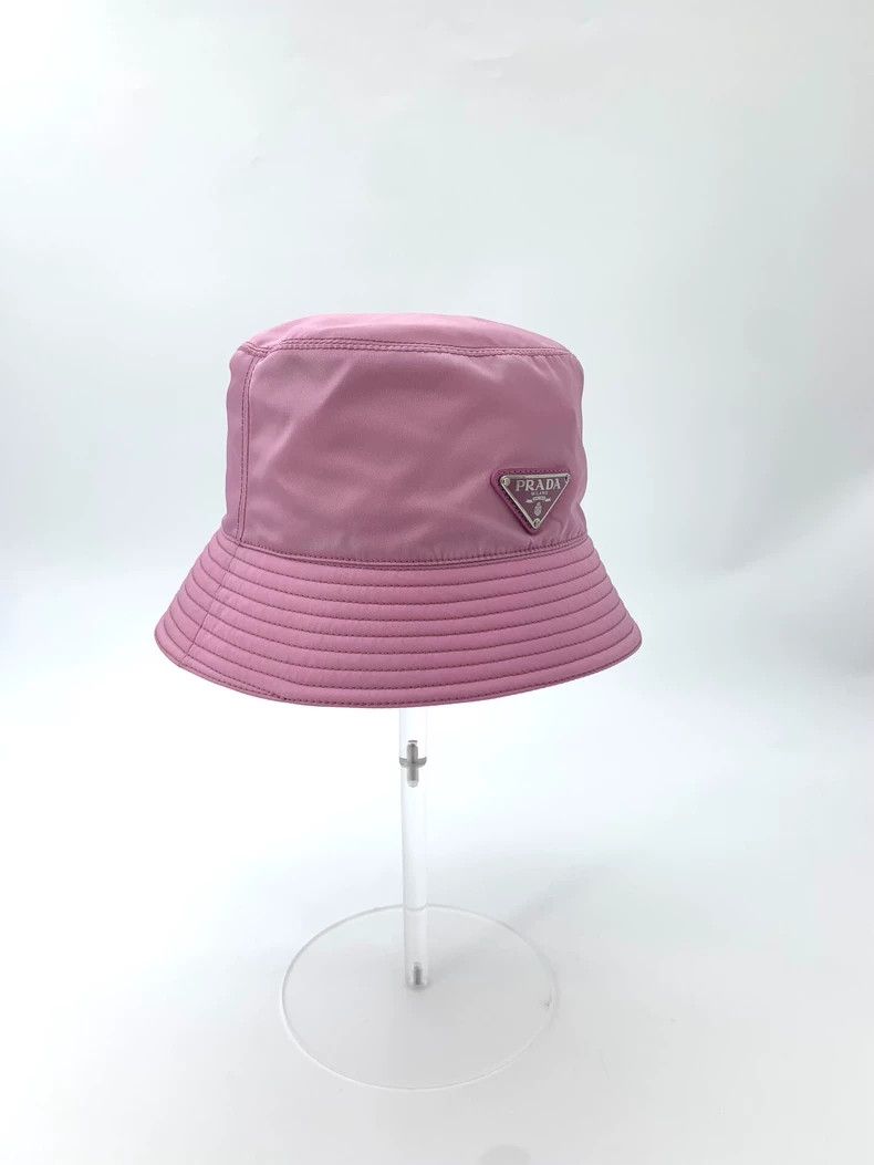 Prada Prada Size M Pink logo triangle fisherman hat sunshade hat Size ONE SIZE - 2 Thumbnail