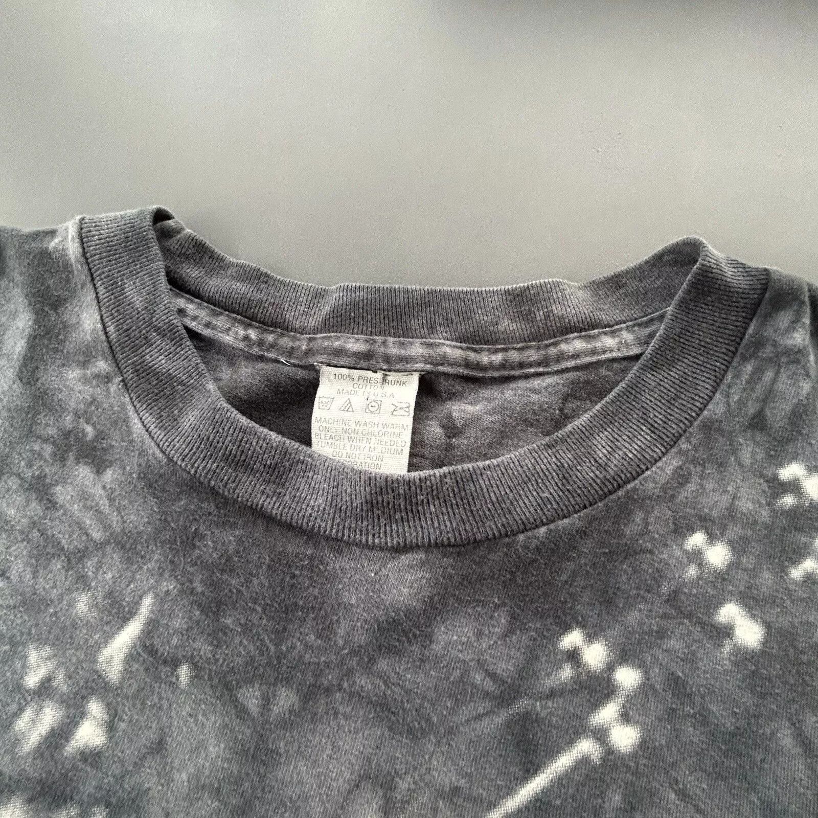 Vintage Vintage Jimmy Paige Led Zeppelin T Shirt Mens Size Size US XL / EU 56 / 4 - 6 Thumbnail