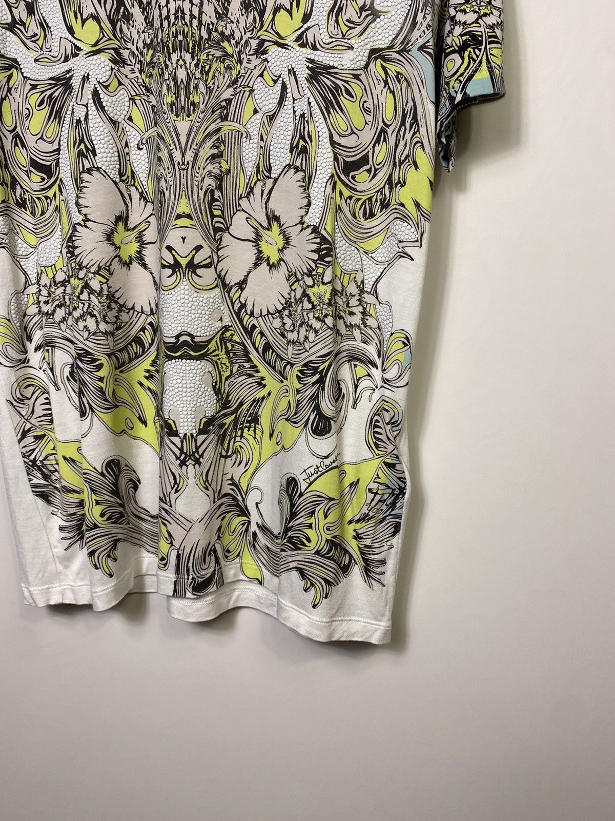 Just Cavalli Just Cavalli Y2k Rhinestone All Over Flower Print T-shirt Size US S / EU 44-46 / 1 - 5 Thumbnail