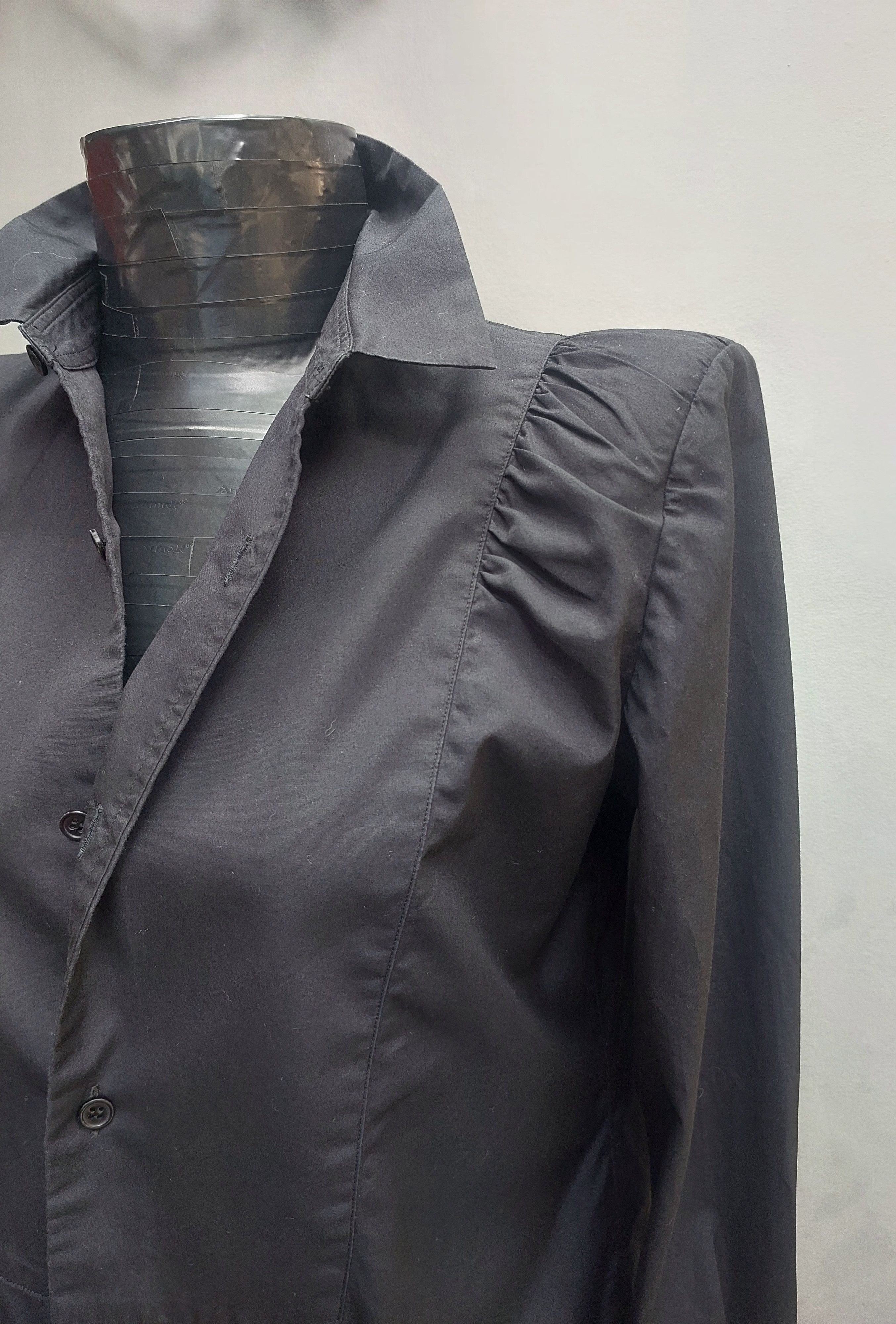 Noir Kei Ninomiya Noir Kei Ninomiya Black Structured Cotton Shirt Size M / US 6-8 / IT 42-44 - 5 Thumbnail