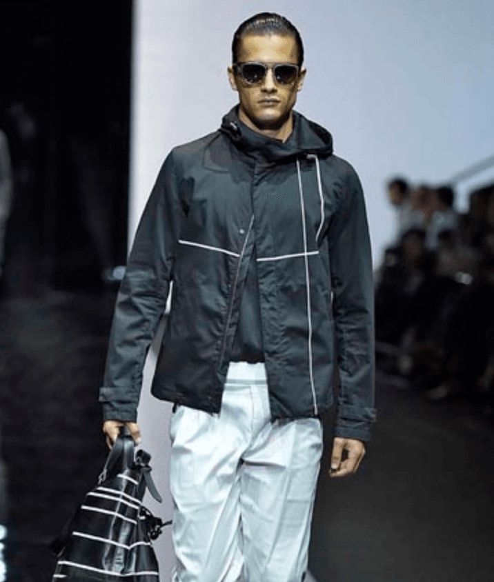 Emporio Armani SS2015 Emporio Armani Dark Geometrical Black Hooded Jacket Size US M / EU 48-50 / 2 - 1 Thumbnail