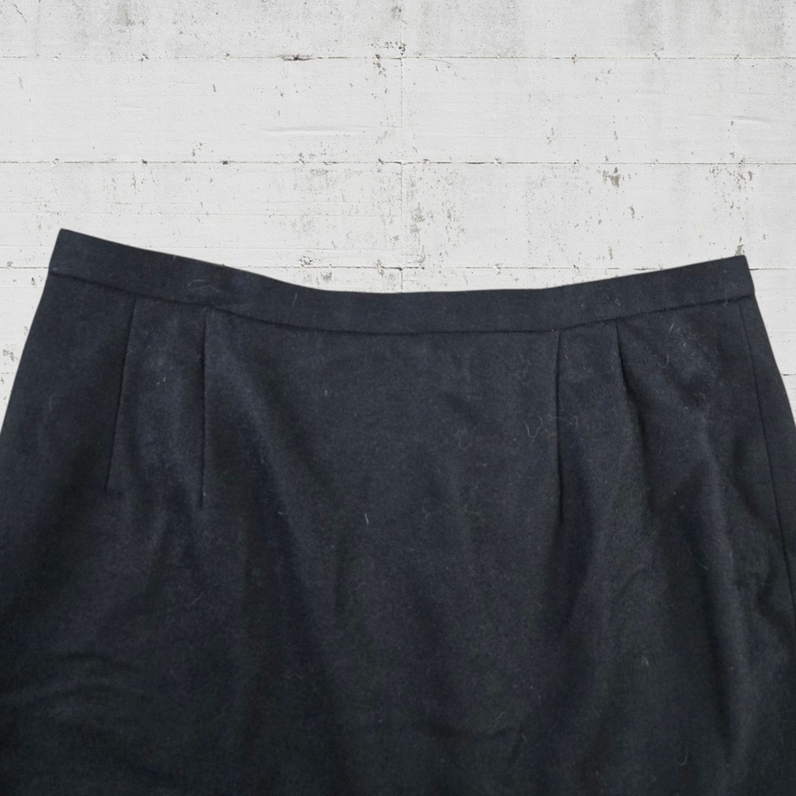 Pendleton 90s Vintage Pendleton Black Wool Midi Skirt Size 16 Size 38" / US 16 / IT 52 - 3 Thumbnail