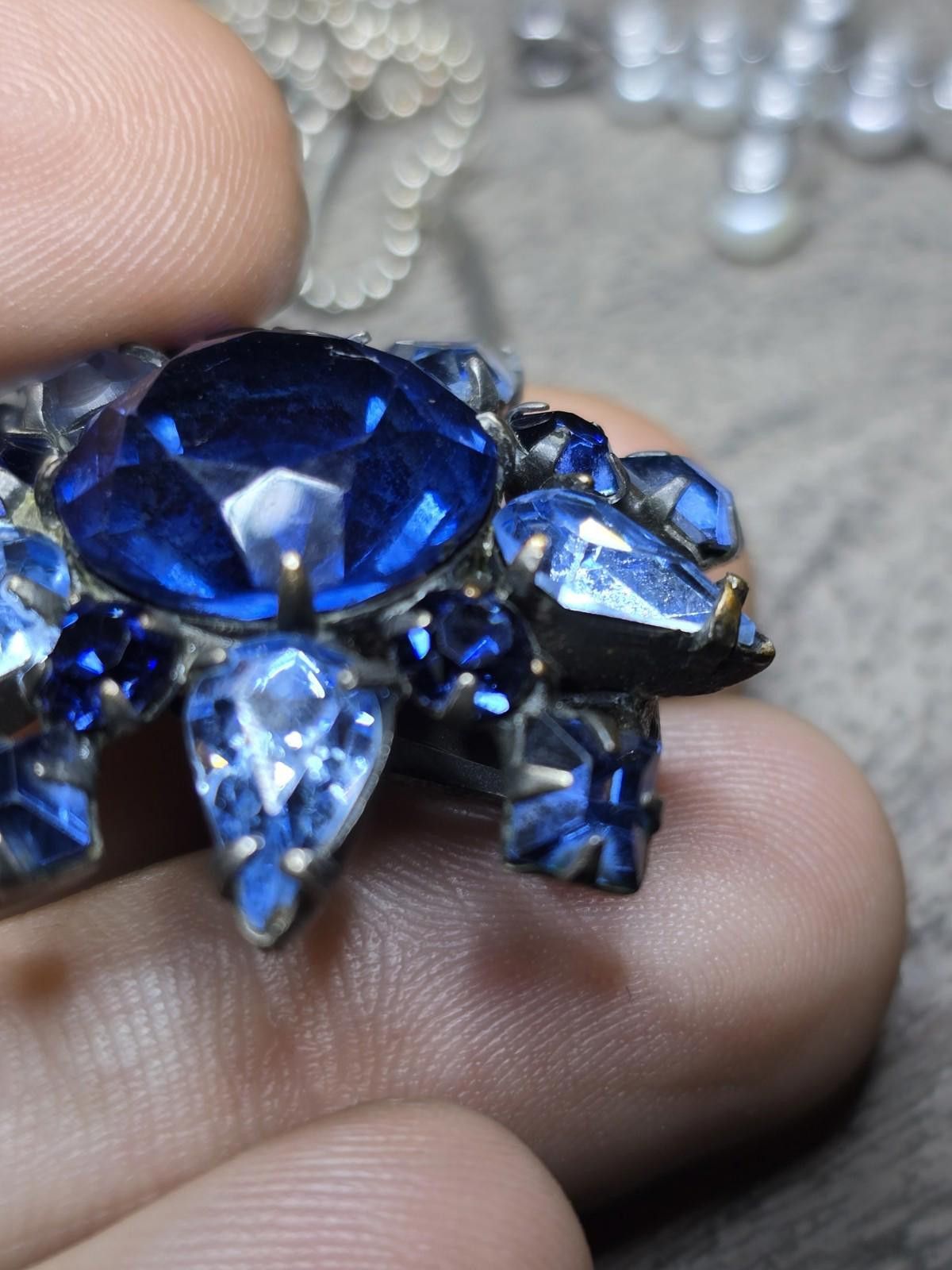 Stephan Schneider VTG Signed Schreiner NY Sapphire Rhinestone Earrings Size ONE SIZE - 9 Thumbnail