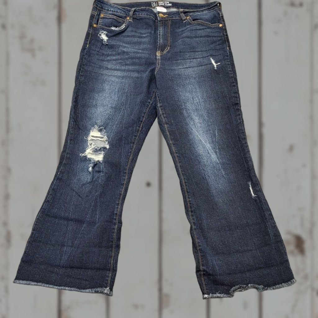 Vintage NOBO No Boundaries Jeans Women Size 15 Distressed Crop Flare High Rise Raw Hem Size 36" / US 14 / IT 50 - 1 Thumbnail