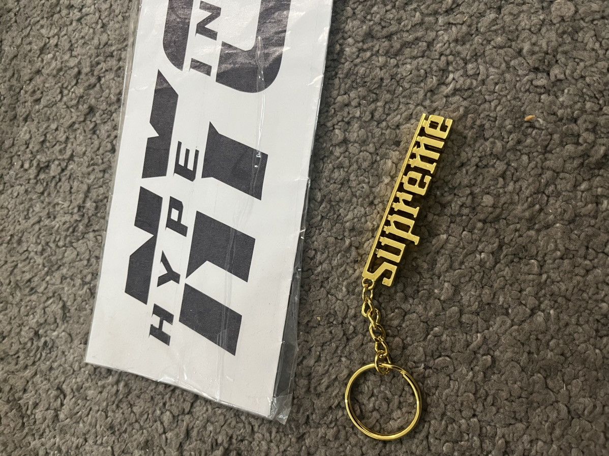 Supreme Keychain Grailed
