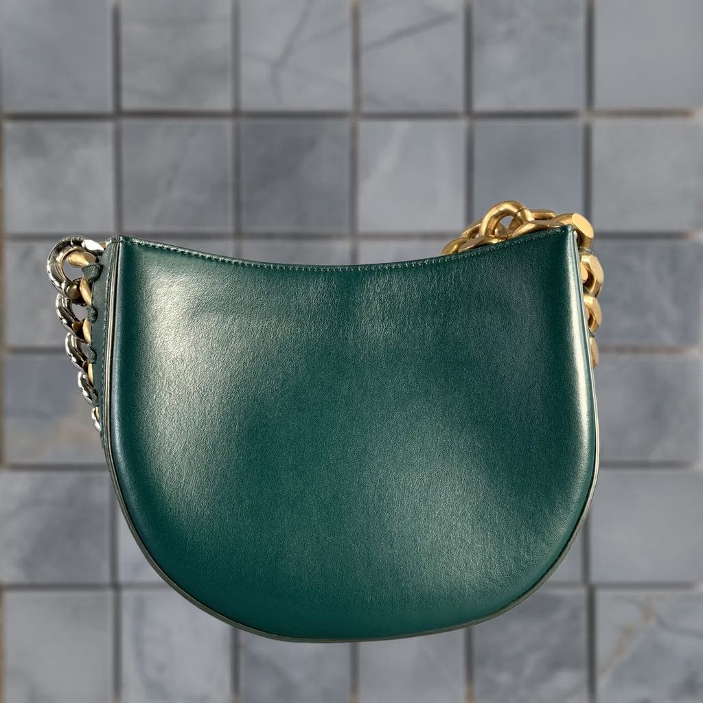 Stella McCartney STELLA McCARTNEY Green Faux Leather Chain Strap Handbag Women Adult Green Category Handbag & Leather Goods Style Chain Strap Size ONE SIZE - 1 Thumbnail