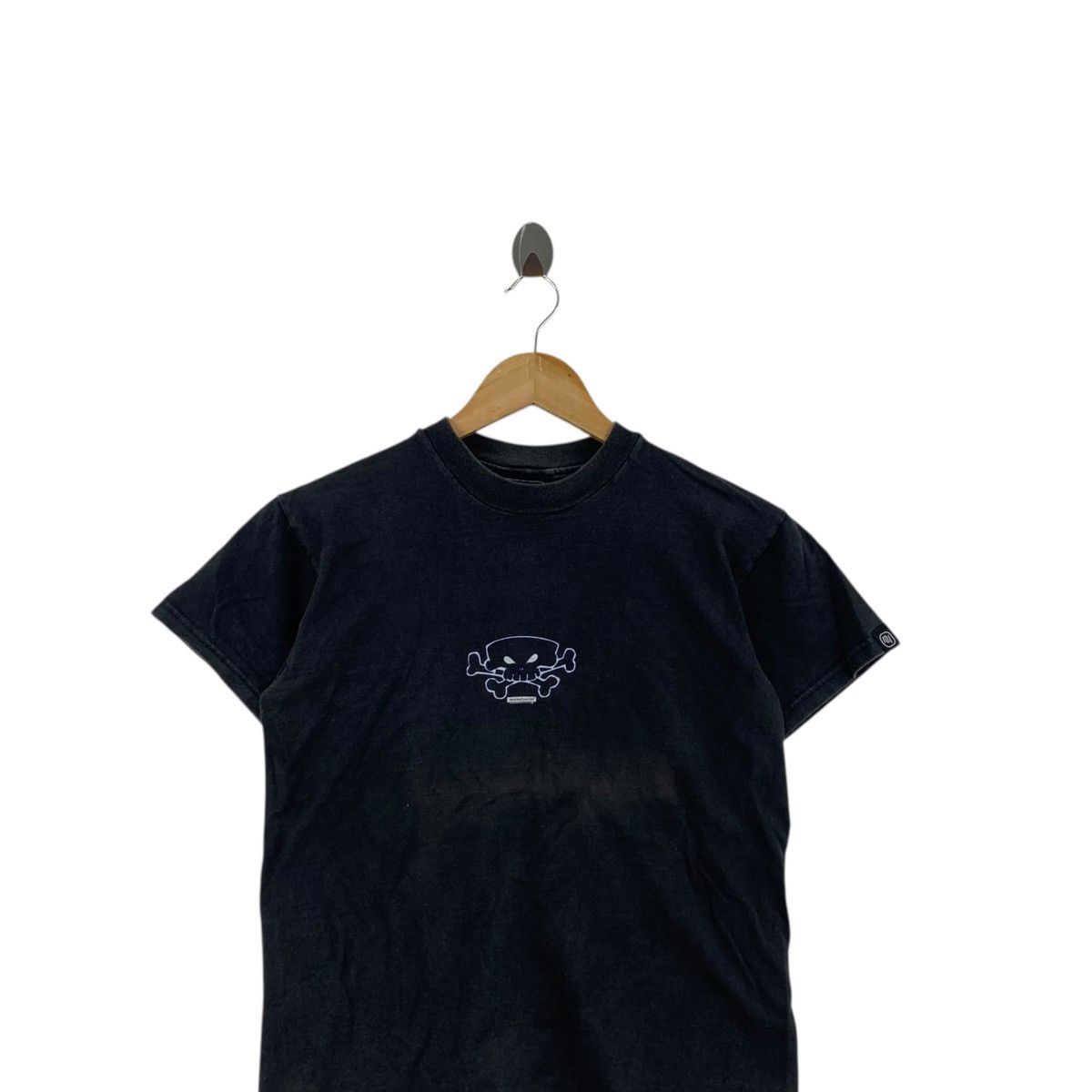 Neighborhood Vintage 1999 NEIGHBORHOOD SKATEBOARD JAPAN Skull Tee Shirt Size US S / EU 44-46 / 1 - 2 Thumbnail