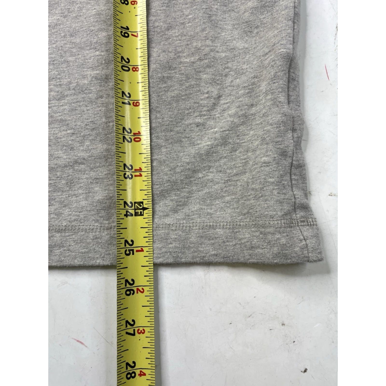 Nike VINTAGE Nike Mock Neck T-Shirt Mens Small S Gray Heather Long Sleeve Logo 2000s Sports Nike Shirts Mens Size US S / EU 44-46 / 1 - 5 Thumbnail