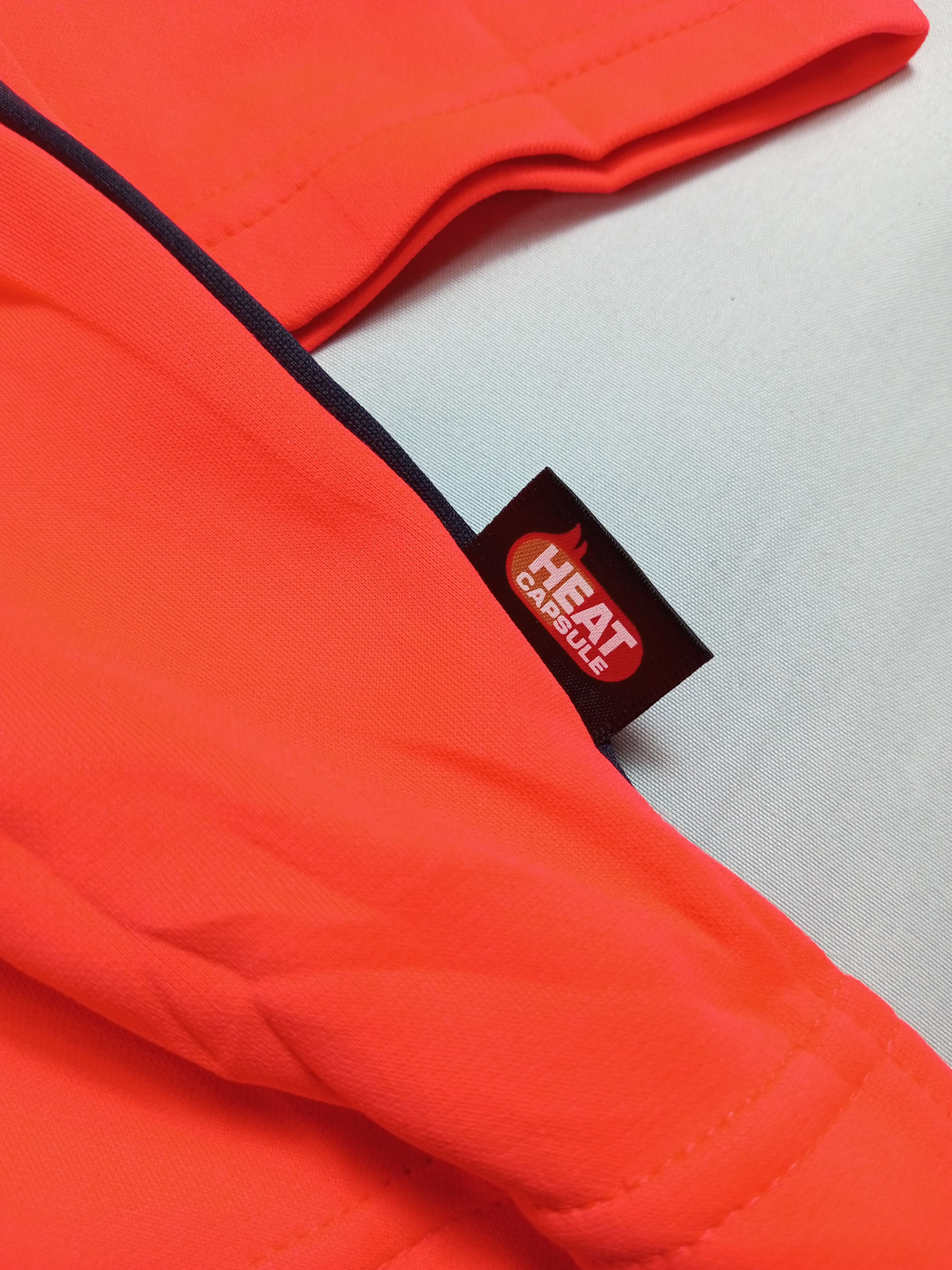 Japanese Brand YONEX HEAT CAPSULE LONG SLEEVE POLYESTER T SHIRT Size US M / EU 48-50 / 2 - 6 Thumbnail