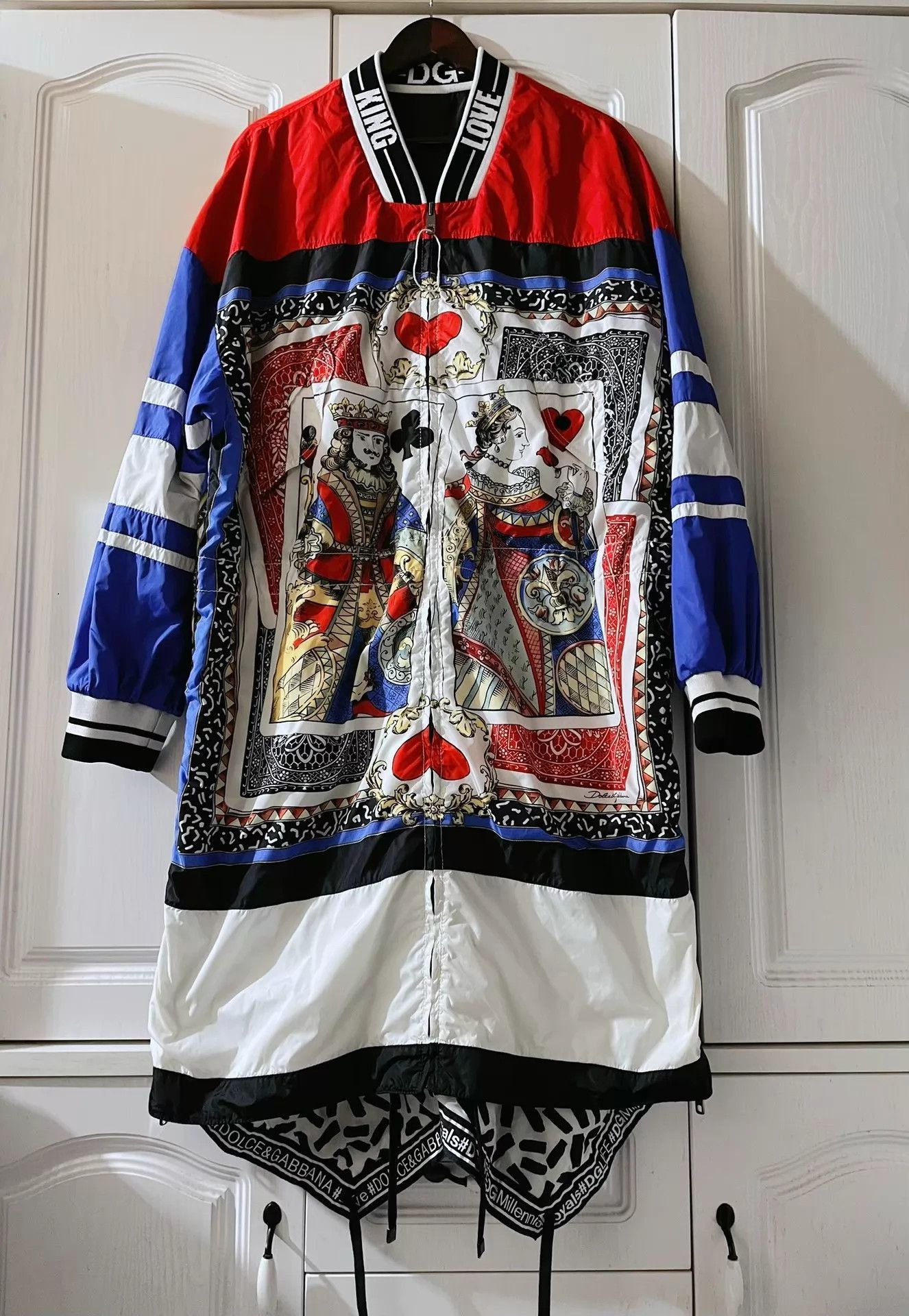 Dolce & Gabbana Multi-Colored Long Jacket with King & Queen Card Motifs Size US M / EU 48-50 / 2 - 1 Thumbnail