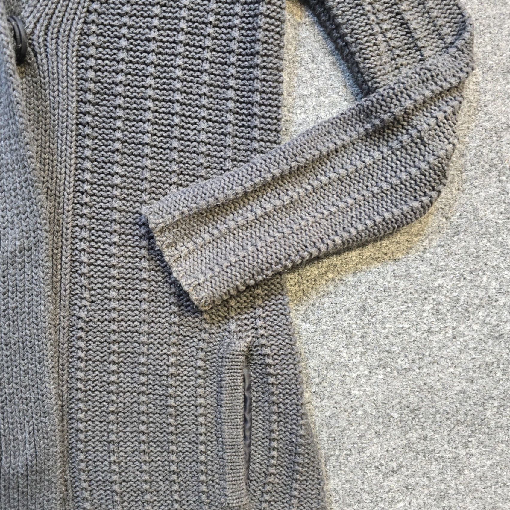Vintage Cabi Cardigan Womens Small Gray Long Sleeve Sweater Duster Casual Flowy Y2K Size S / US 4 / IT 40 - 4 Thumbnail