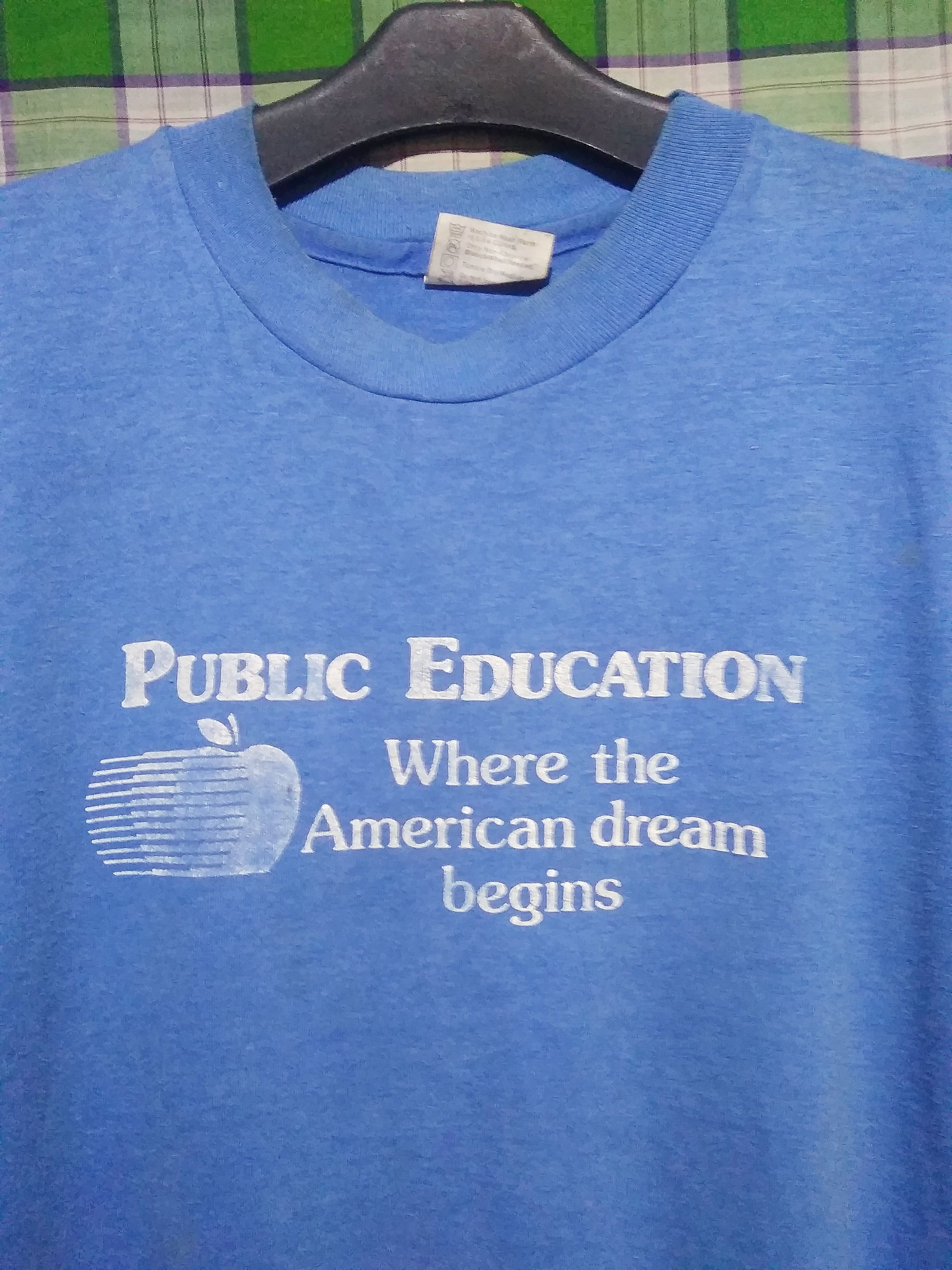 Unsound Rags Vintage 90s faded American Dream slogan t shirt Size US L / EU 52-54 / 3 - 5 Thumbnail