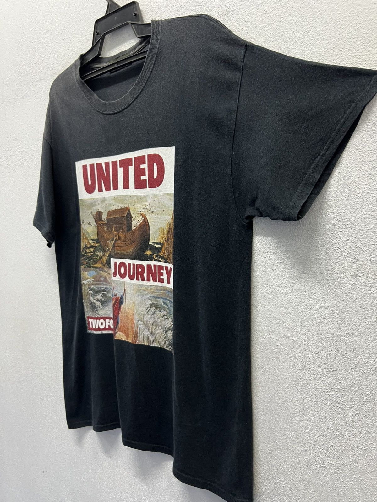 Vintage VINTAGE 24 KARATS TOKYO UNITED JOURNEY TWOFOUR SHIRT Size US L / EU 52-54 / 3 - 5 Thumbnail