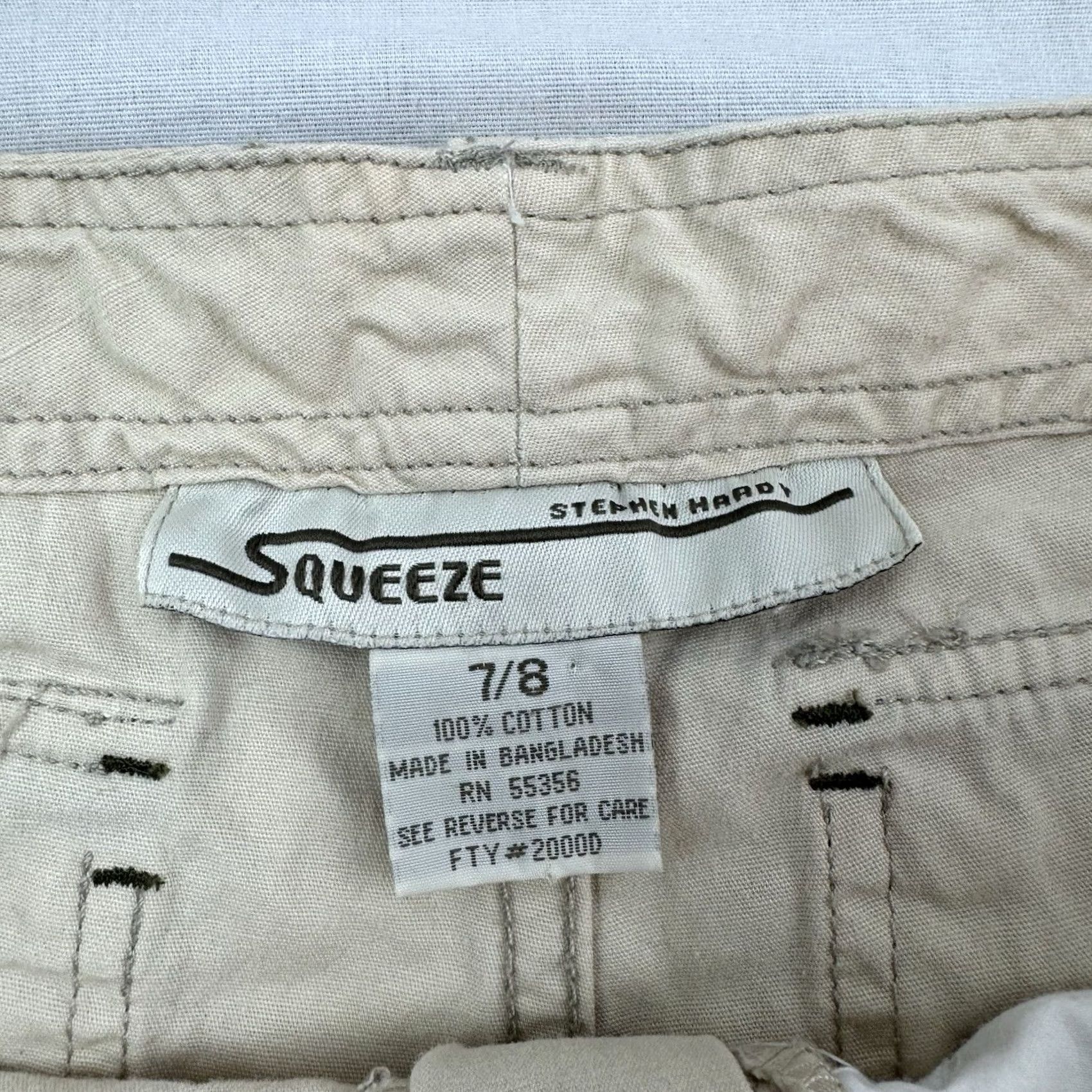 Vintage VINTAGE Squeeze Shorts Womens 7/8 Khaki Pockets Hipster Short Shorts Low Rise Cargo Casual 8 Beige Womens Size 30" / US 8 / IT 44 - 4 Thumbnail