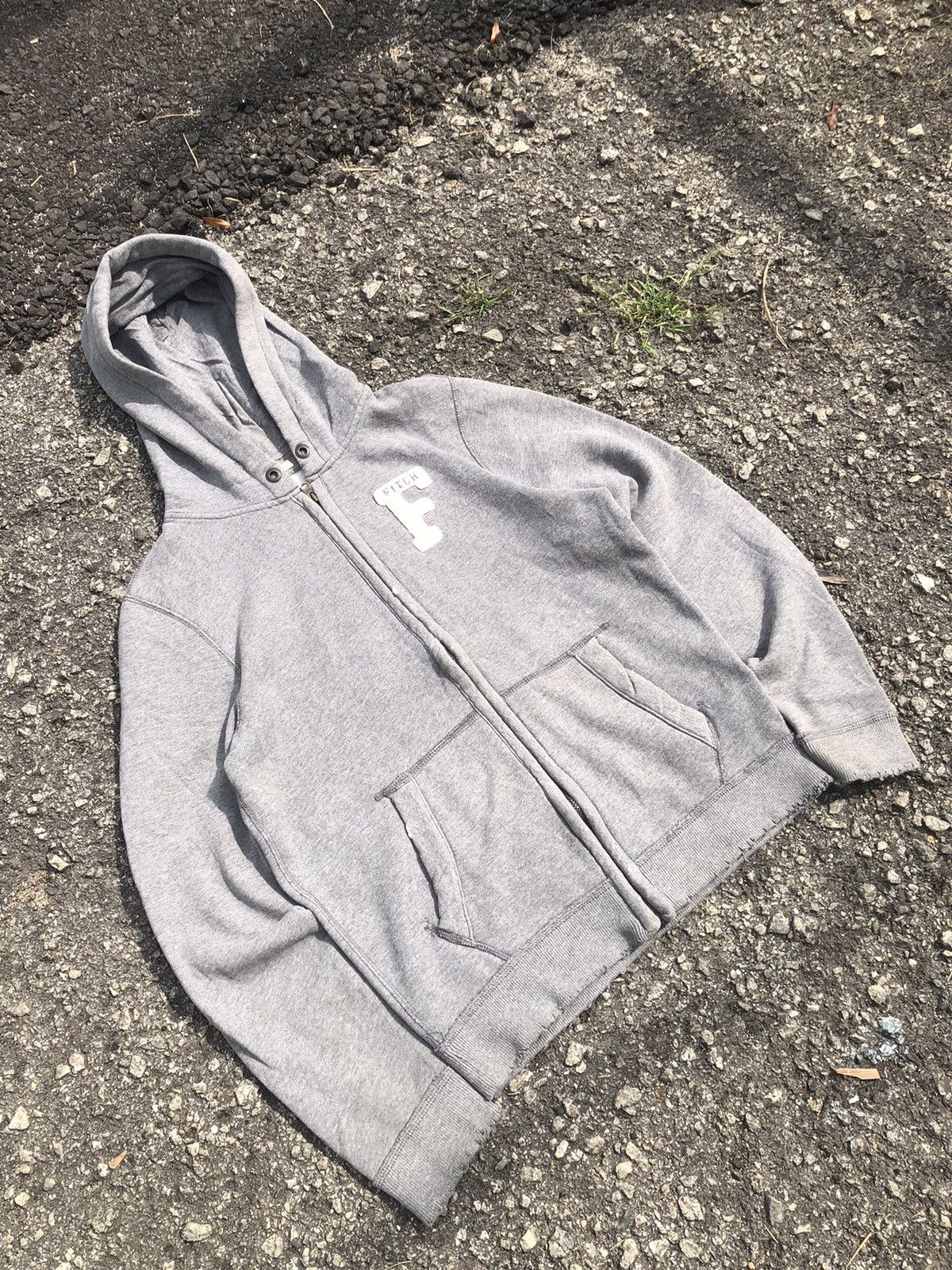 Vintage Vintage Abercrombie & Fitch F Logo Hoodies Size US M / EU 48-50 / 2 - 3 Thumbnail