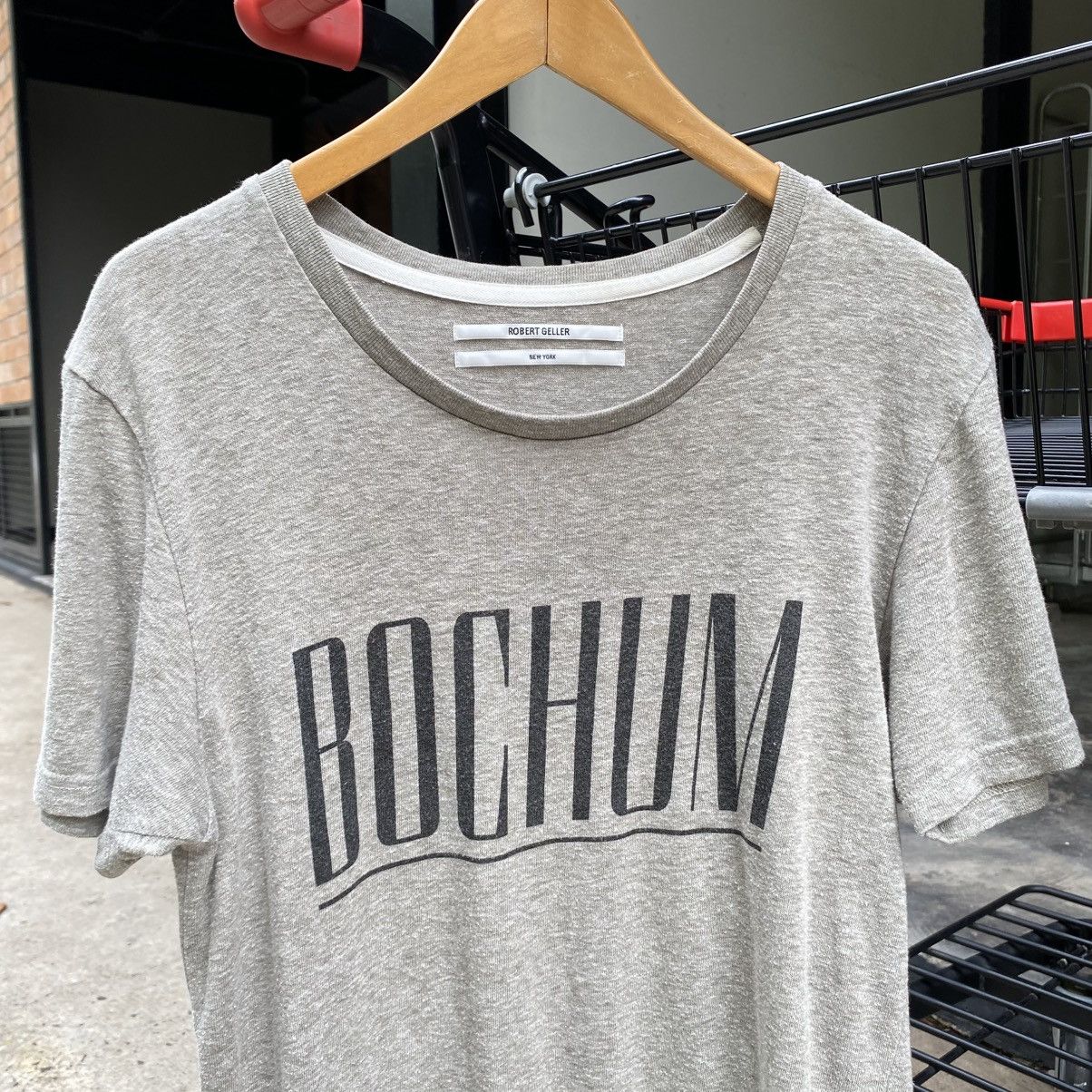 Robert Geller ROBERT GELLER Light Grey Graphic Logo T-Shirt Size US S / EU 44-46 / 1 - 3 Thumbnail