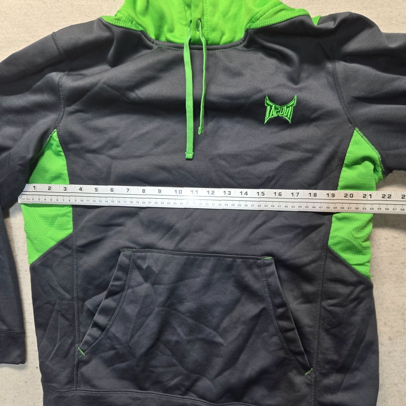 Tapout Tapout Hoodie Black/Green Pullover Sweatshirt Adult Men's Size L Large Size US L / EU 52-54 / 3 - 3 Thumbnail