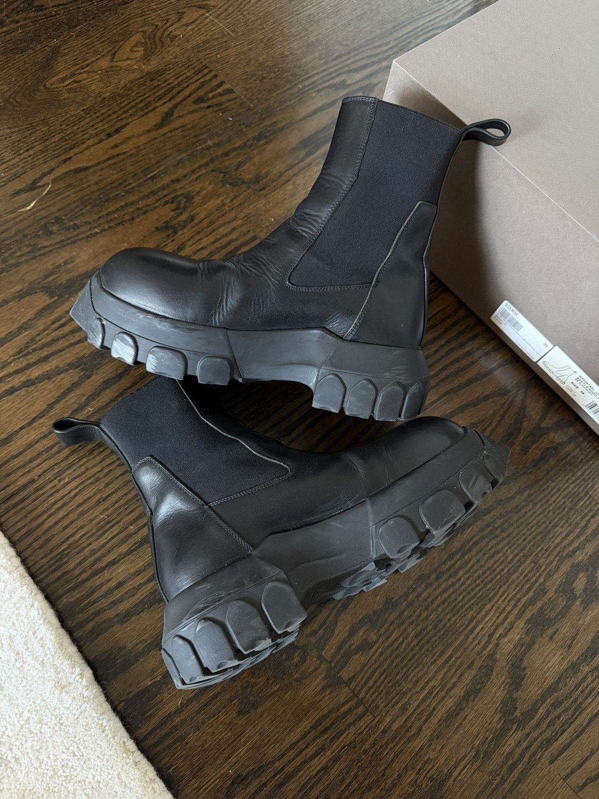 Rick Owens Rick Owens Beatle Bozo Tractor Boots Black Size US 6 / IT 36 - 4 Thumbnail