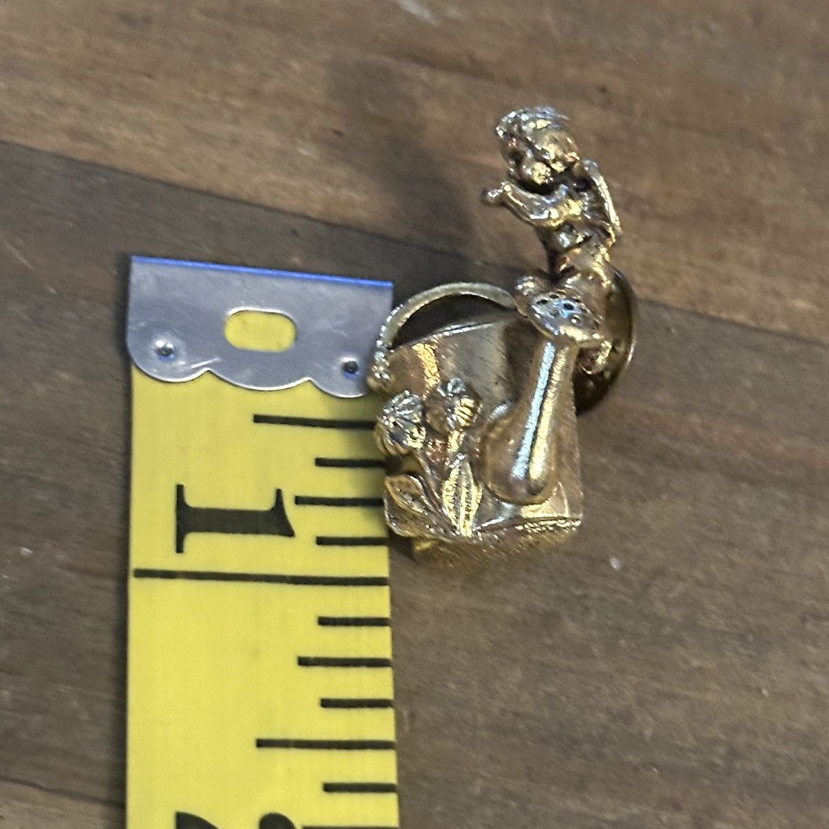 Vintage Vintage Camco gardening angel tac pin Size ONE SIZE - 3 Thumbnail