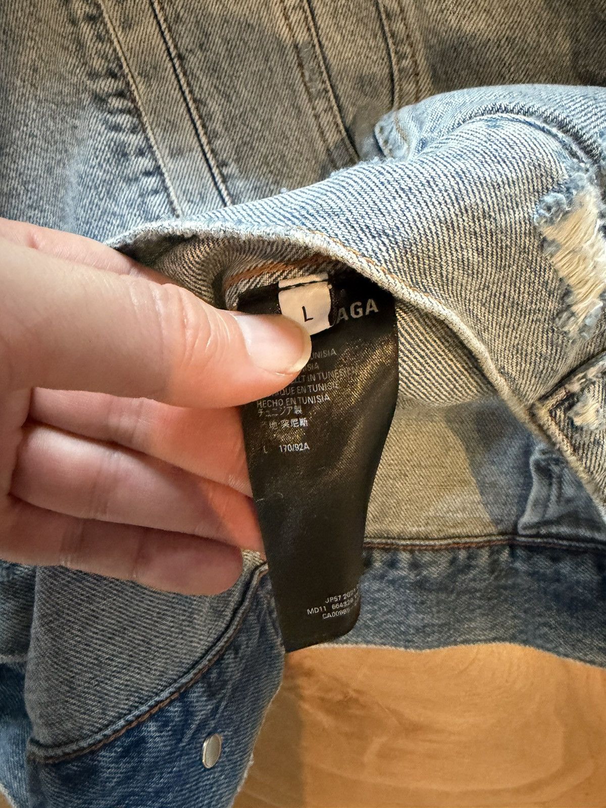 Balenciaga Balenciaga Barcode Denim Jacket Blue Size US L / EU 52-54 / 3 - 4 Thumbnail