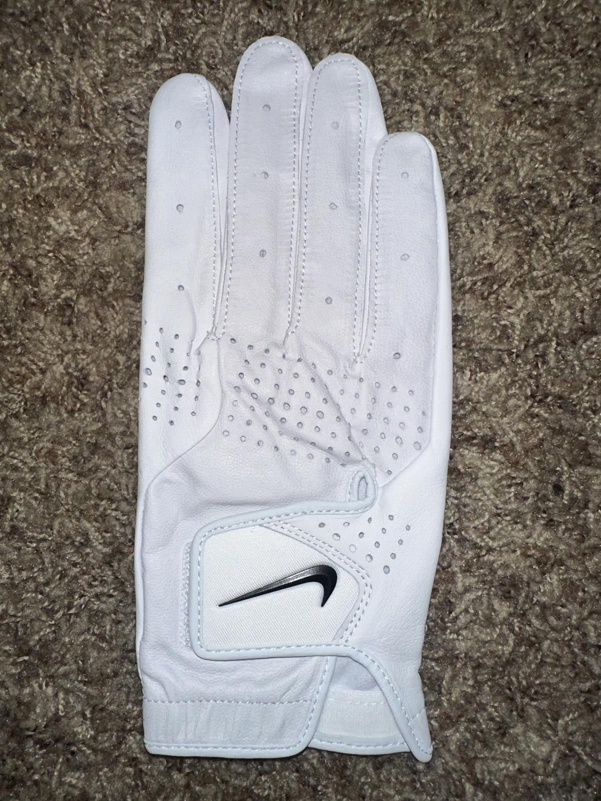 Nike Nike Tour Classic Men’s Regular White Right Golf Glove New Size ONE SIZE - 6 Thumbnail