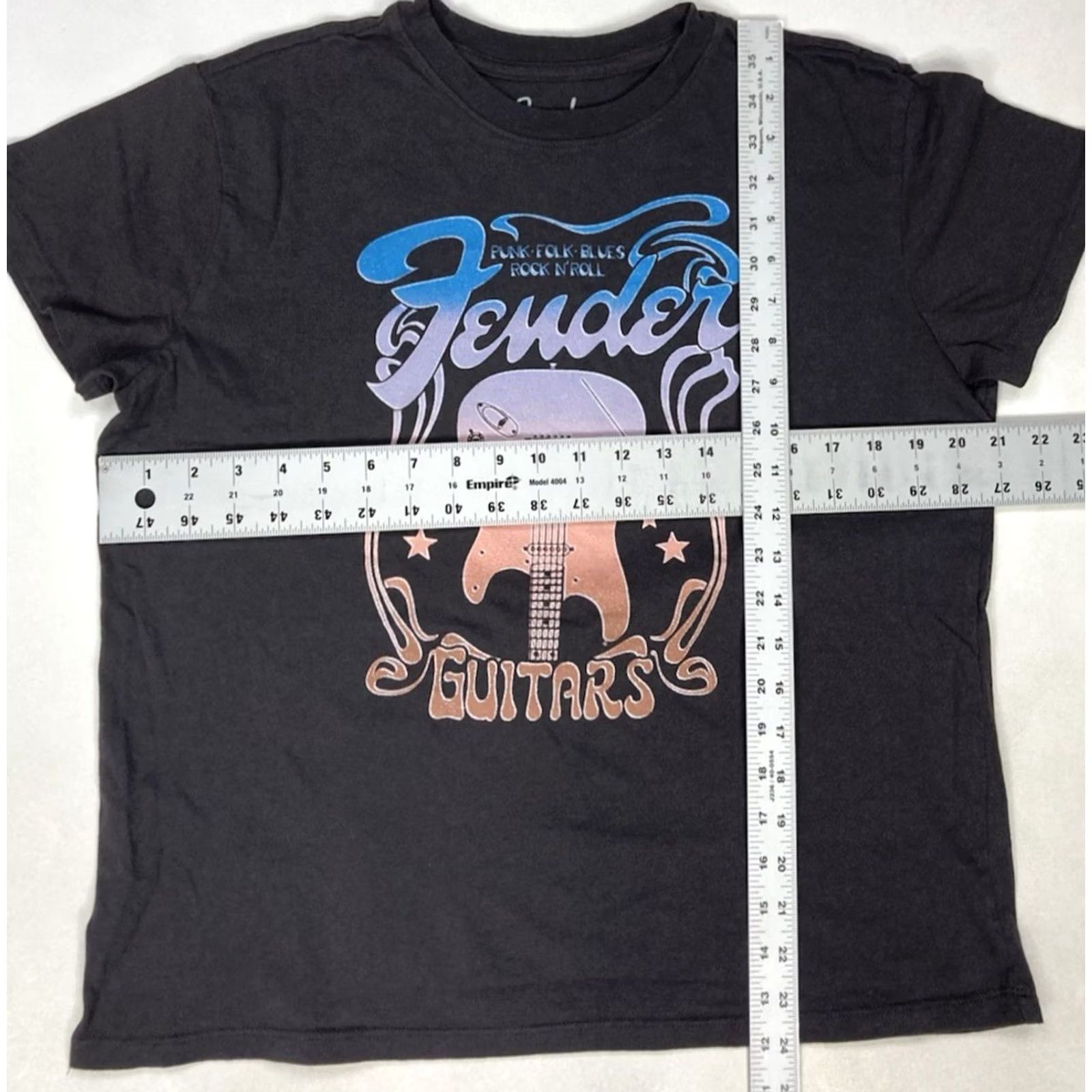 Fender VINTAGE Fender Guitar Graphic T-shirt Women Large Gray Short Sleeve Music Size L / US 10 / IT 46 - 5 Thumbnail