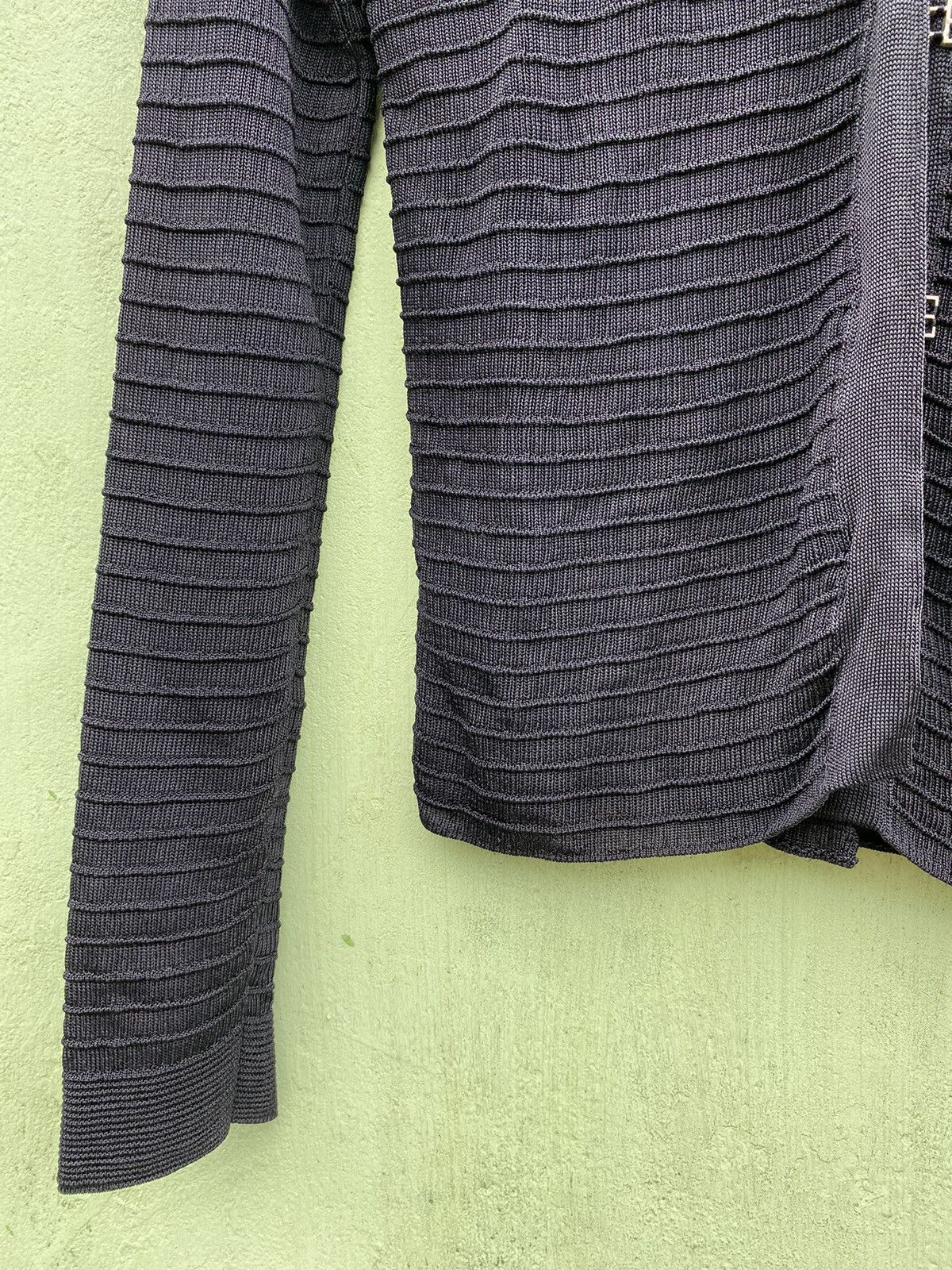 Armani Collezioni Vintage Armani Collezioni Made in Italy Ribbed Knit Cardigan Size S / US 4 / IT 40 - 5 Thumbnail
