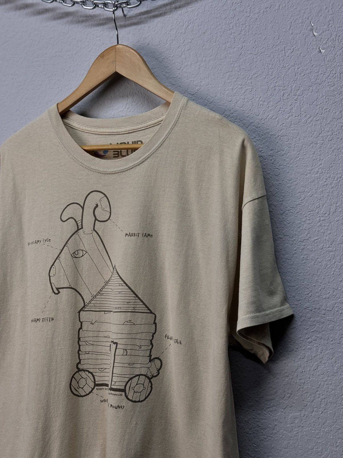 Liquid Blue × Vintage Vintage Monty Python & the Holy Grain Trojan Rabbit T Shirt Size US XL / EU 56 / 4 - 3 Thumbnail