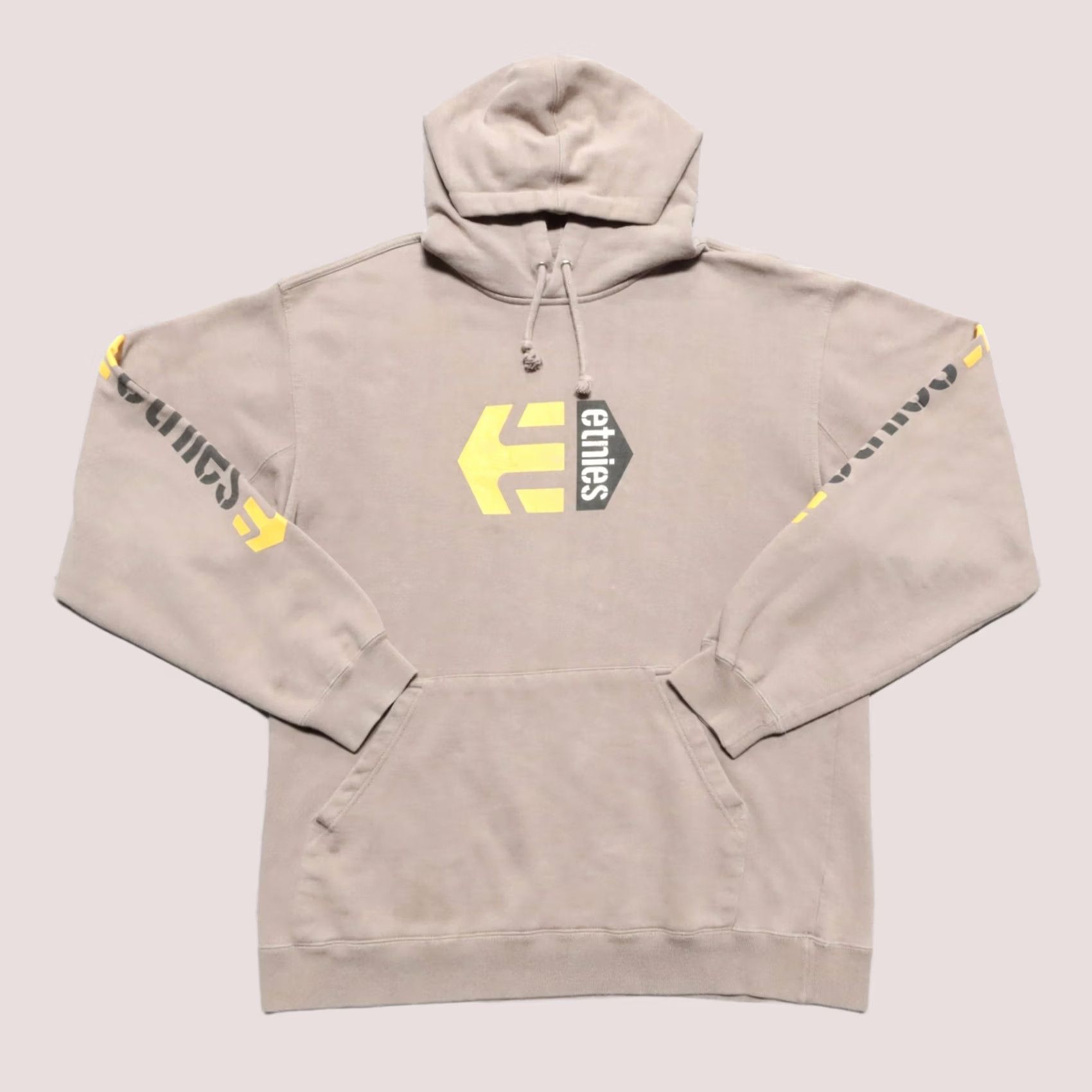 Etnies VINTAGE Etnies Logo Hoody Sweatshirt Shirt Mens M Tan Y2K 00s Skate Skateboard Size US M / EU 48-50 / 2 - 1 Thumbnail