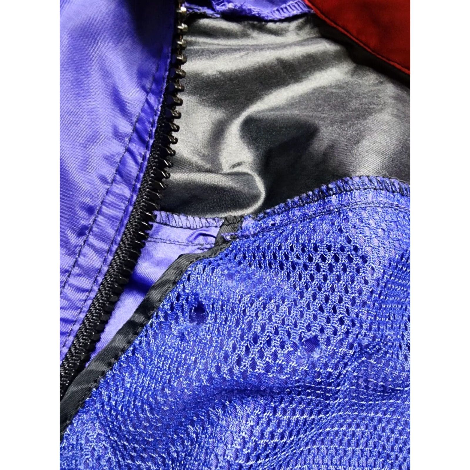 Nike VINTAGE Nike Jacket Windbreaker Mens 90s XL Black Grape Red Full Zip Hooded Coat Logo Amazing? Size US XL / EU 56 / 4 - 5 Thumbnail