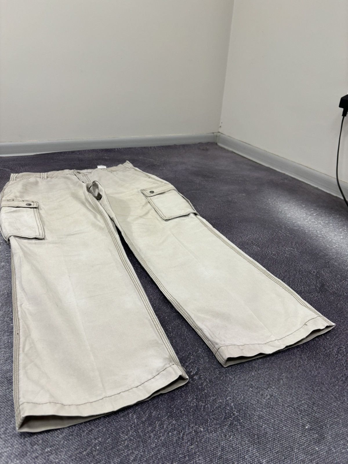 Carhartt Vintage Carhartt Y2K Work Hype Relaxed Fit Cargo Pants Size US 36 / EU 52 - 12 Thumbnail