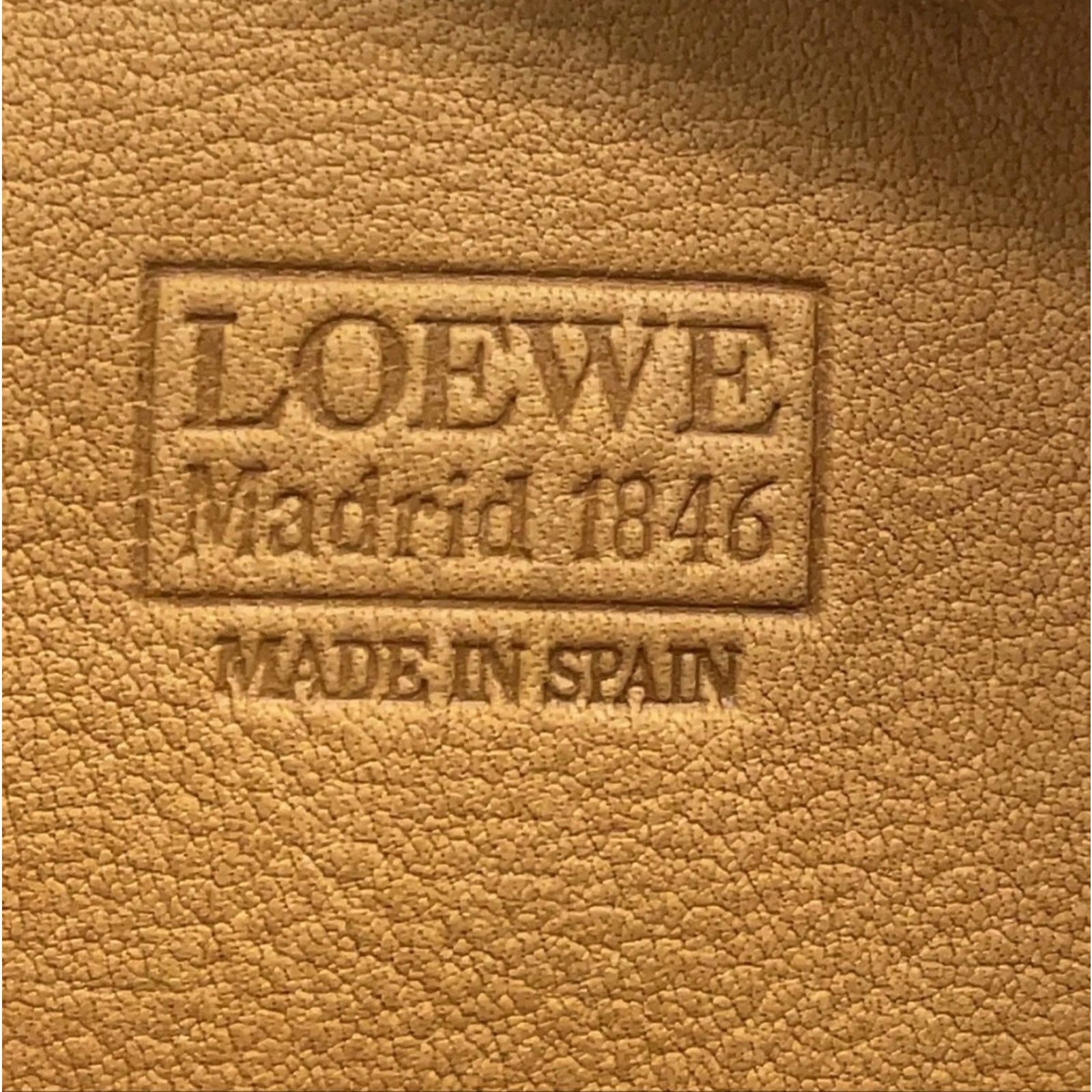 Loewe Loewe Anagram Tan Suede Shoulder Bag w/ dust bag Size ONE SIZE - 2 Thumbnail