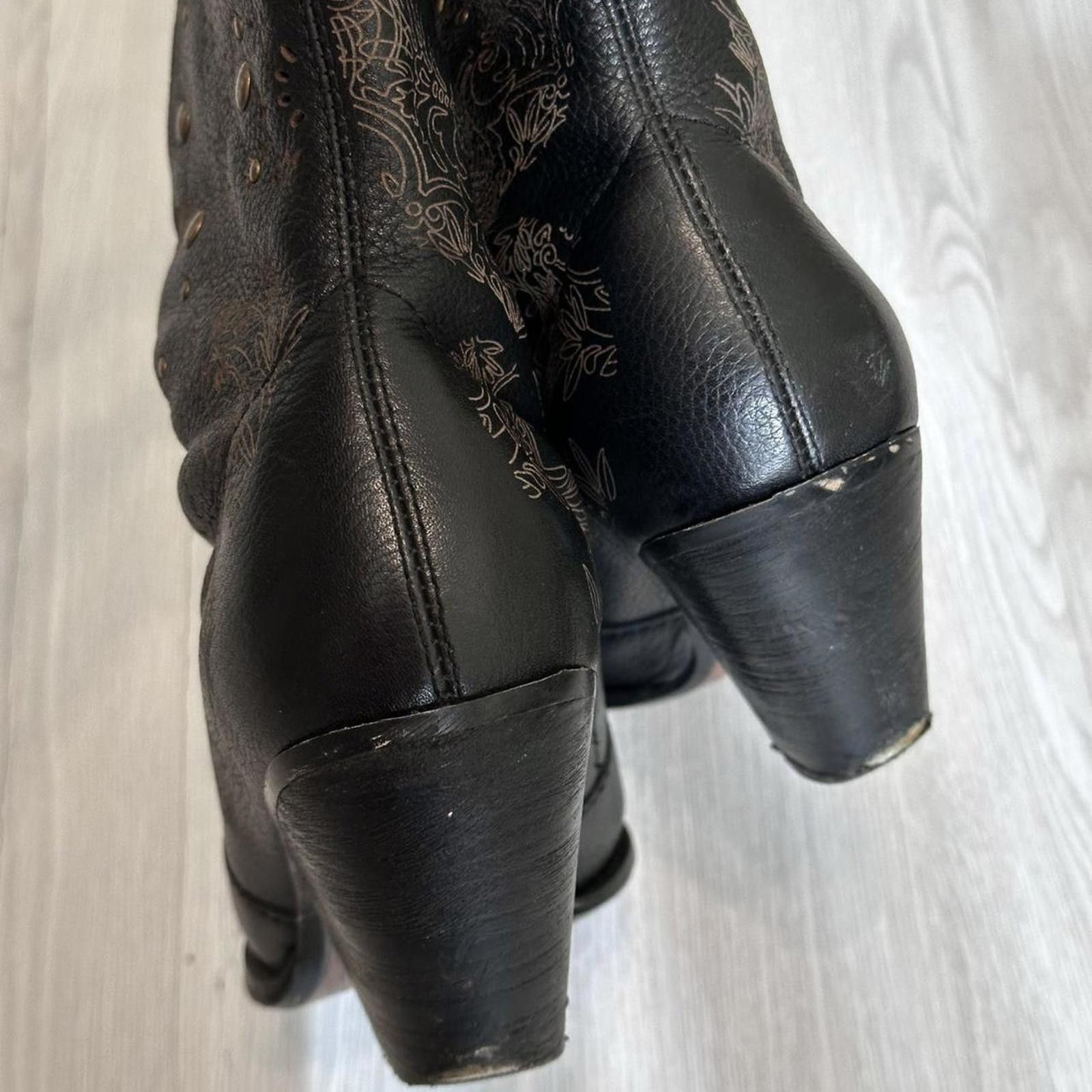 Other Unique beautiful 2000s whimsy core western boots Size US 7 / IT 37 - 4 Thumbnail