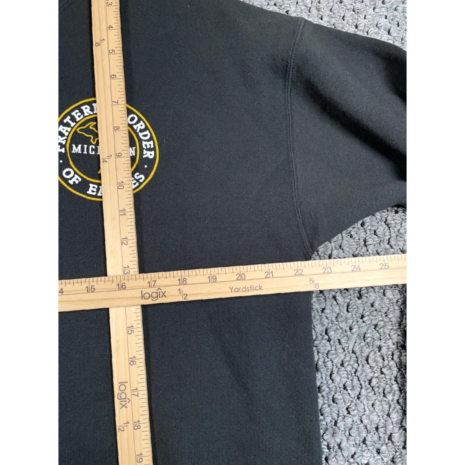 Lee VINTAGE Fraternal Order of Eagles Sweatshirt Lee Adult Large Black Graphic Print 90s Retro Mens Sweatshirt Size US L / EU 52-54 / 3 - 6 Thumbnail