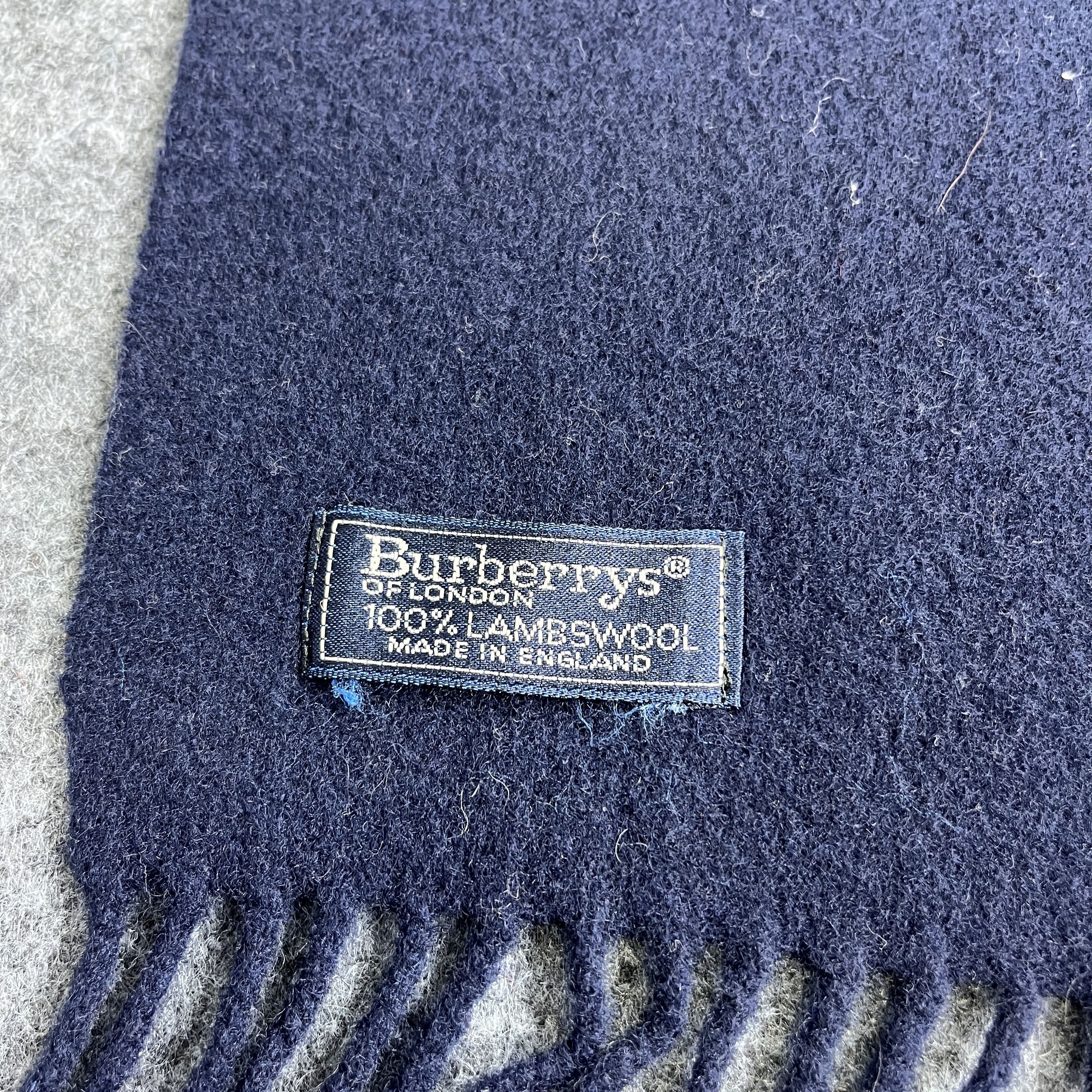 Burberry Burberrys Scarf / Muffler / Neckwear T1514 Size ONE SIZE - 5 Thumbnail