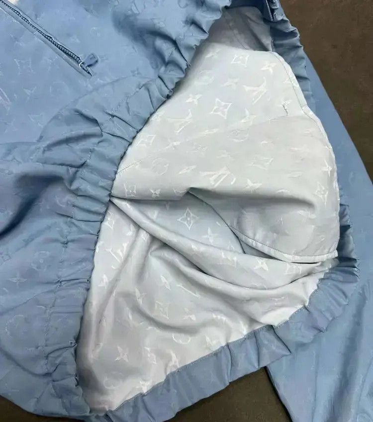 Louis Vuitton Sz 56 Louis Vuitton by Virgil Cloud Logo Print Jacket-2507 Size US XL / EU 56 / 4 - 3 Thumbnail