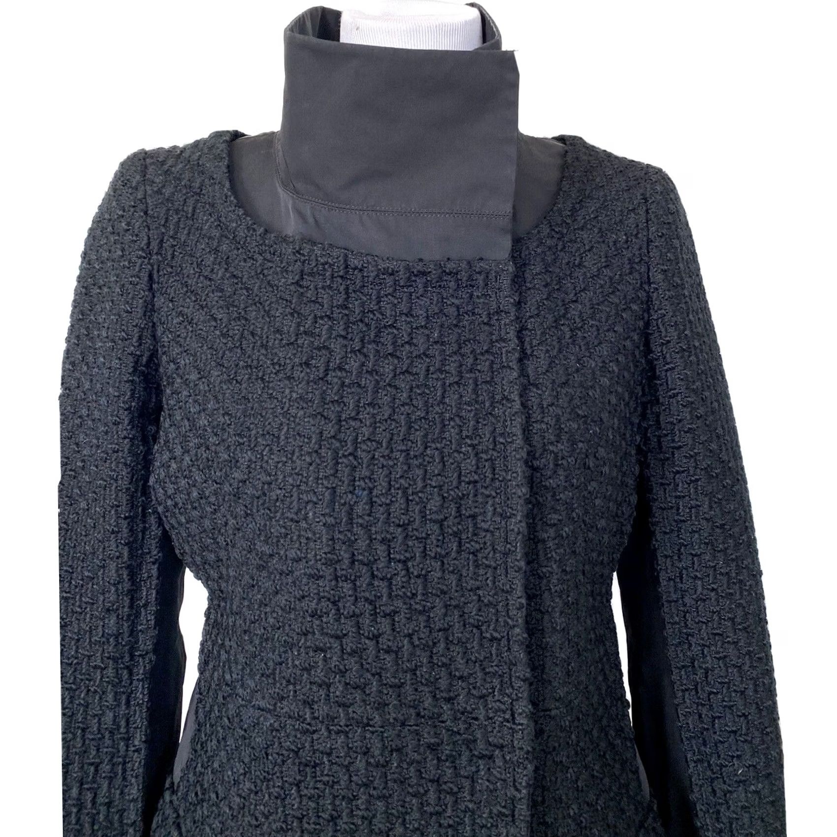Bcbgmaxazria BCBGMAXAZRIA Coat Wool Blend Black Mid-Length Overcoat M Womens Wool Blend Lined Snap Front Size M / US 6-8 / IT 42-44 - 5 Thumbnail