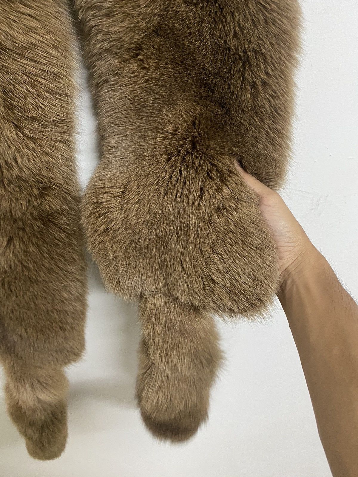 Japanese Brand Real Fox Faux Fur Shawl Rare Design Unisex Size ONE SIZE - 9 Thumbnail
