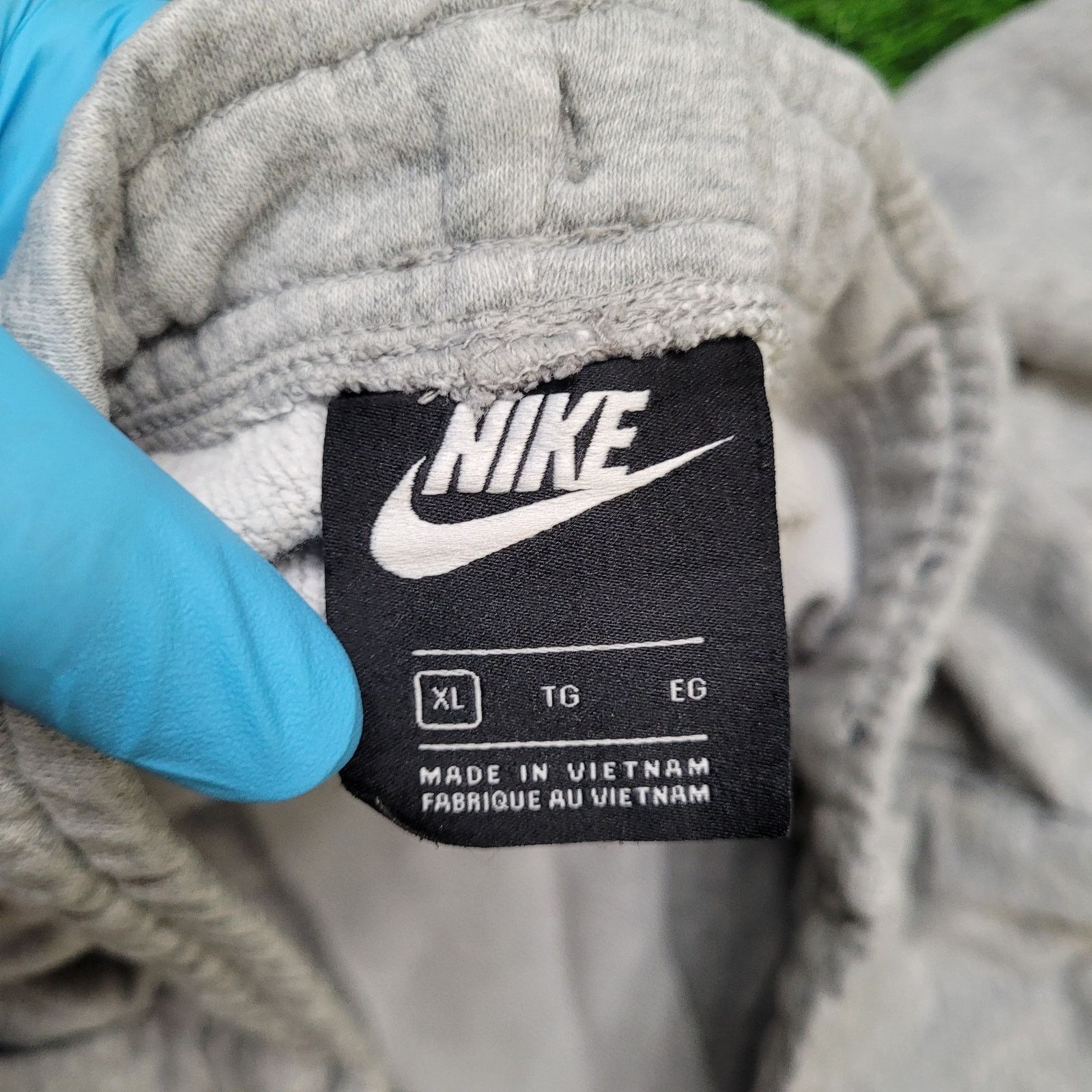 Nike Nike Swoosh Logo Jogger Sweatpants XL Heather Grey Tapered Size US 35 - 11 Thumbnail