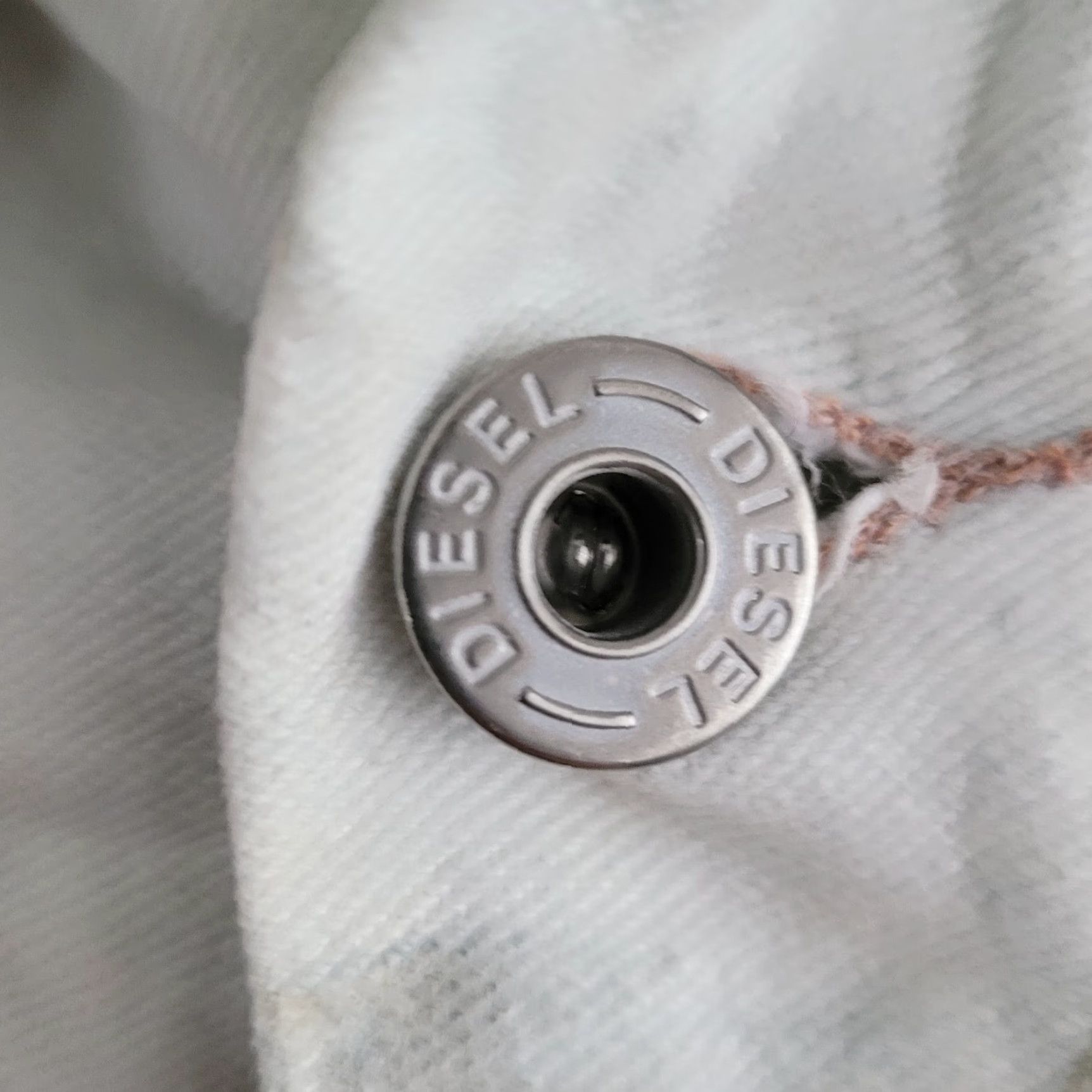 Diesel Diesel Denim Jacket Ladies M Made In Italy Denim Jacket Womens M White 90s? Italy Made In Italy Size M / US 6-8 / IT 42-44 - 7 Thumbnail