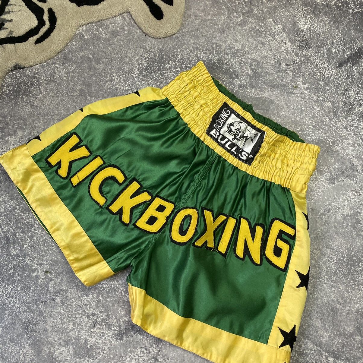 Japanese Brand Vintage Men’s Kick boxing Muay Thai Sportwear shorts Size US 32 / EU 48 - 3 Thumbnail