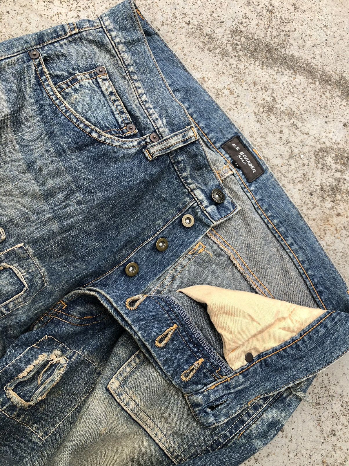 Hypebeast BORO RUSTY DENIM BY US BOARDER DENIM Size US 33 - 2 Thumbnail