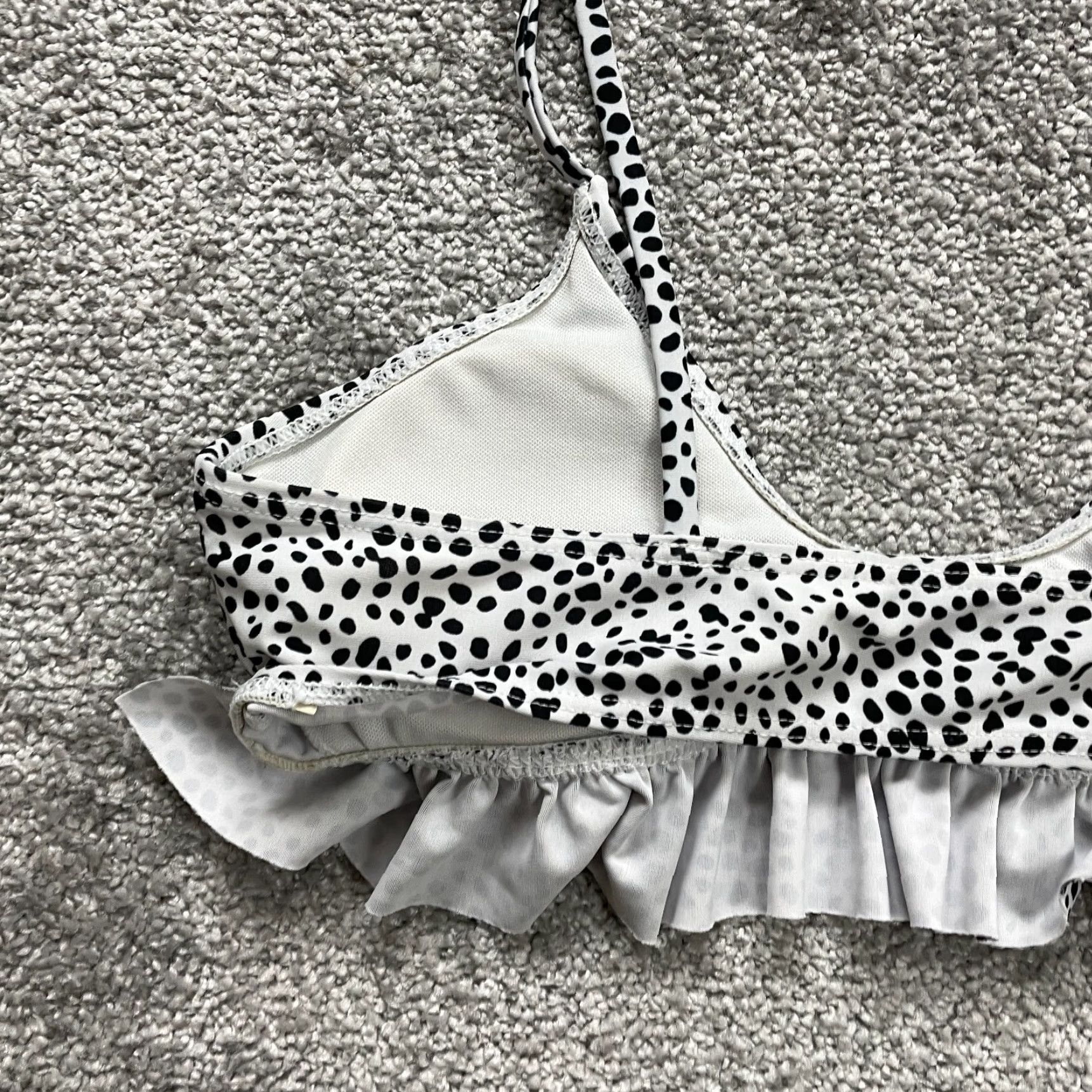 Shein SheIn Swimwear Bikini Top Womens S White Dalmatian Ruffles Self Tie Beach Animal Print Short Sleeve? Size S / US 4 / IT 40 - 4 Thumbnail