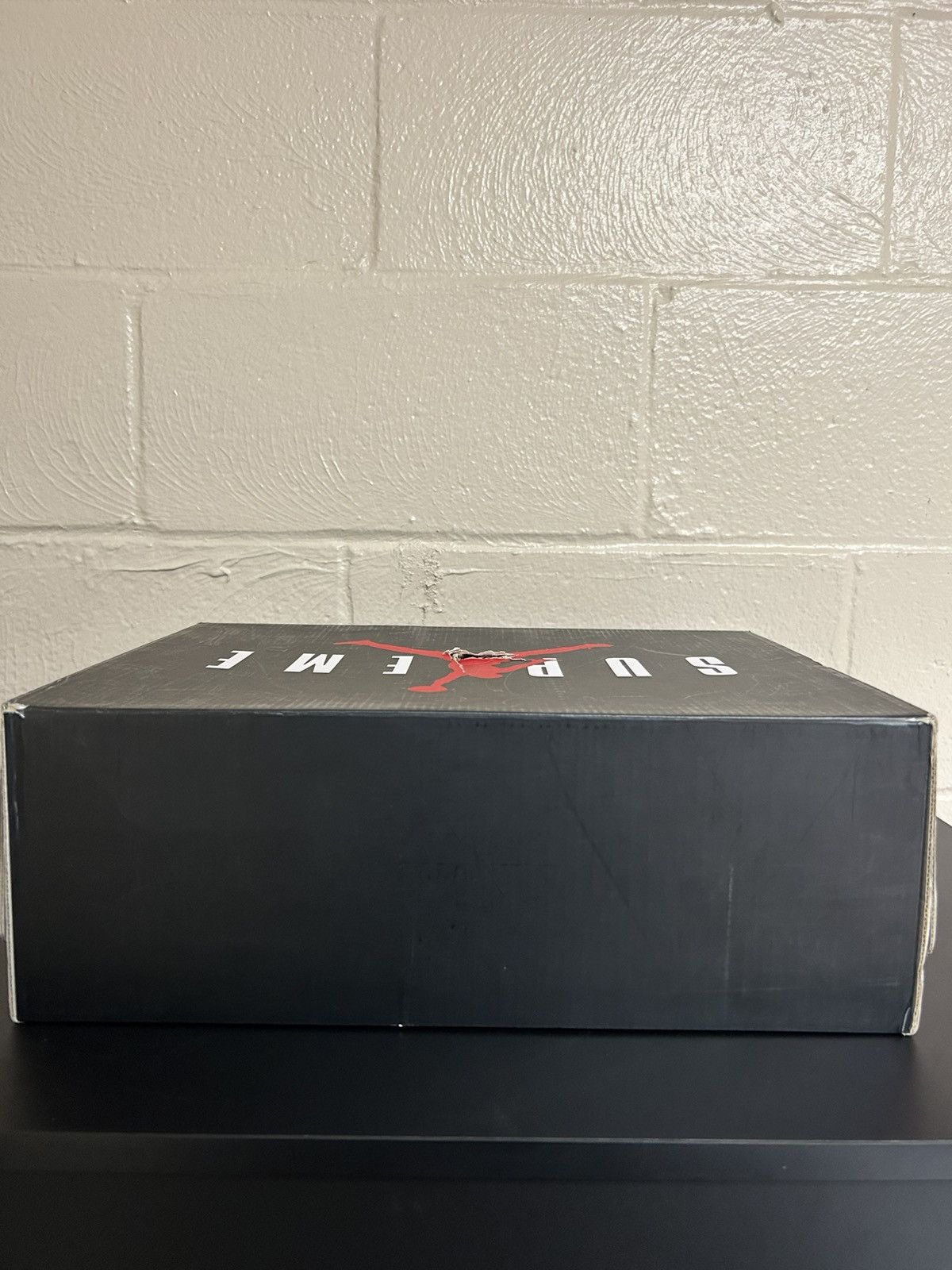 Jordan Brand × Supreme Supreme Air Jordan 5 Size US 11 / EU 44 - 18 Thumbnail