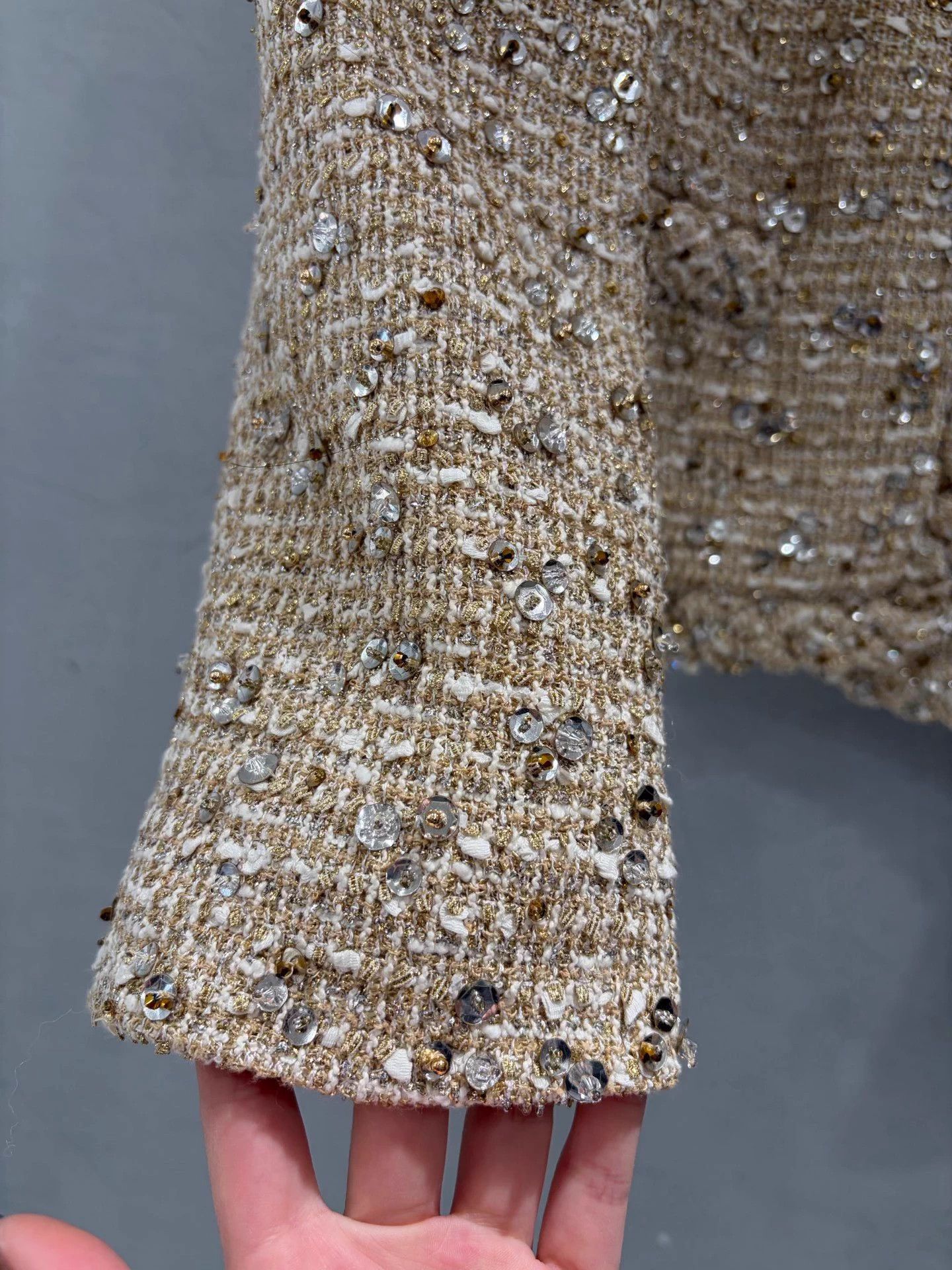 Valentino Valentino New Pale Gold Tweed Sequined Deadstock 40 Size M / US 6-8 / IT 42-44 - 3 Thumbnail
